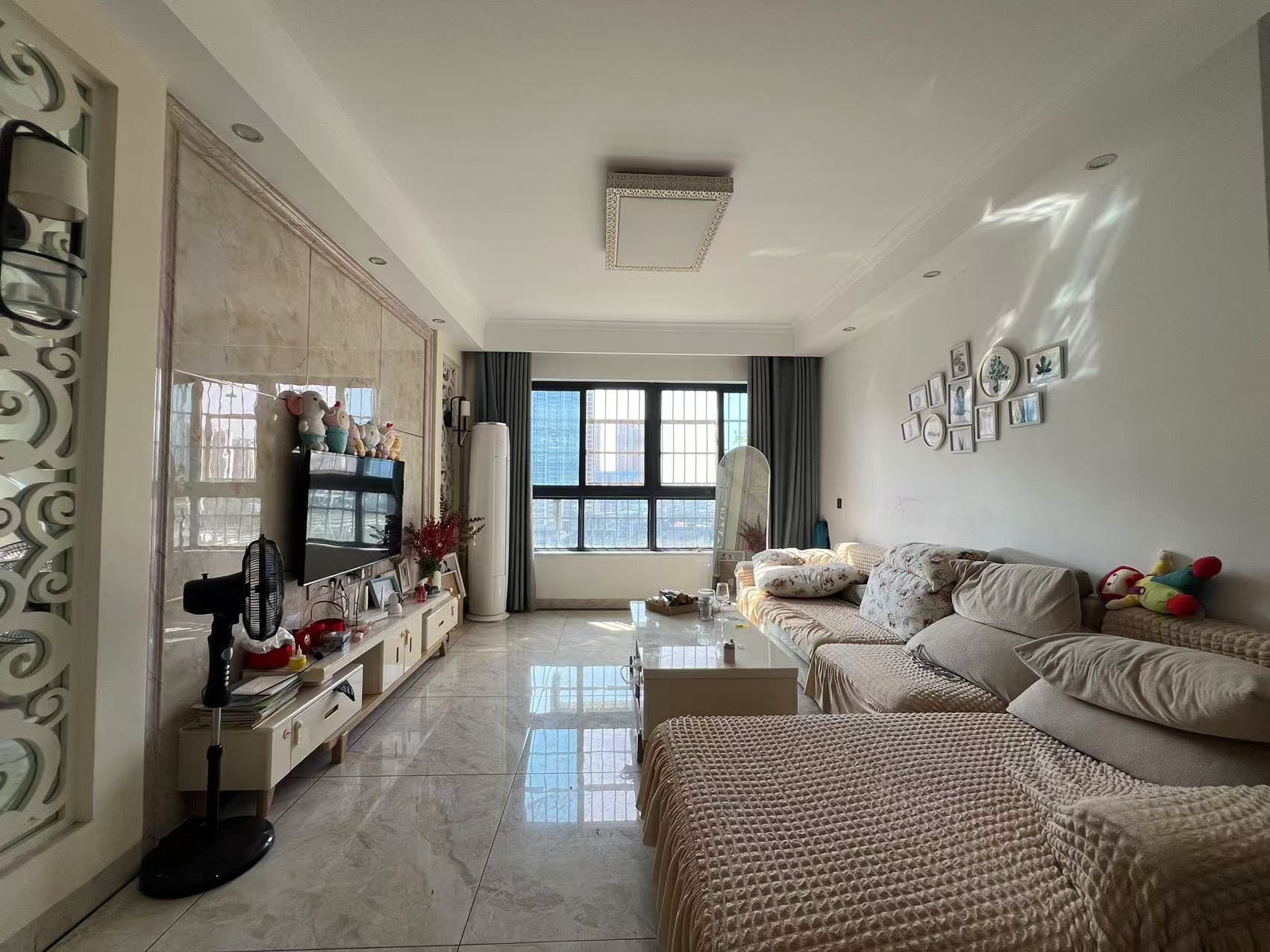 西郡佳园 2室2厅1卫 40.8万 西郡佳园 2室2厅1卫 40.8万室内图