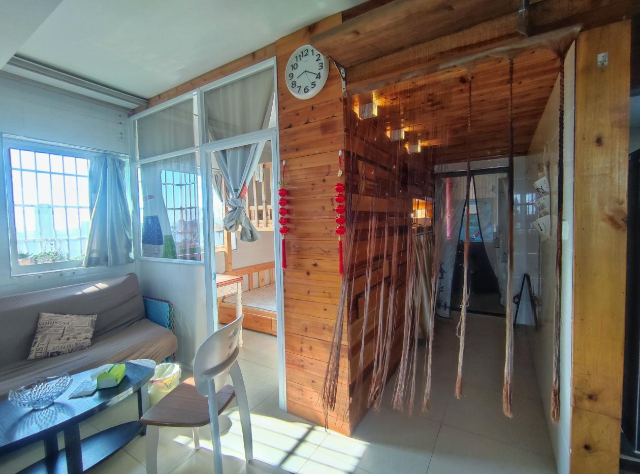 山水庭院  2室2厅1卫    1600.0元/月 山水庭院  2室2厅1卫    1600.0元/月室内图