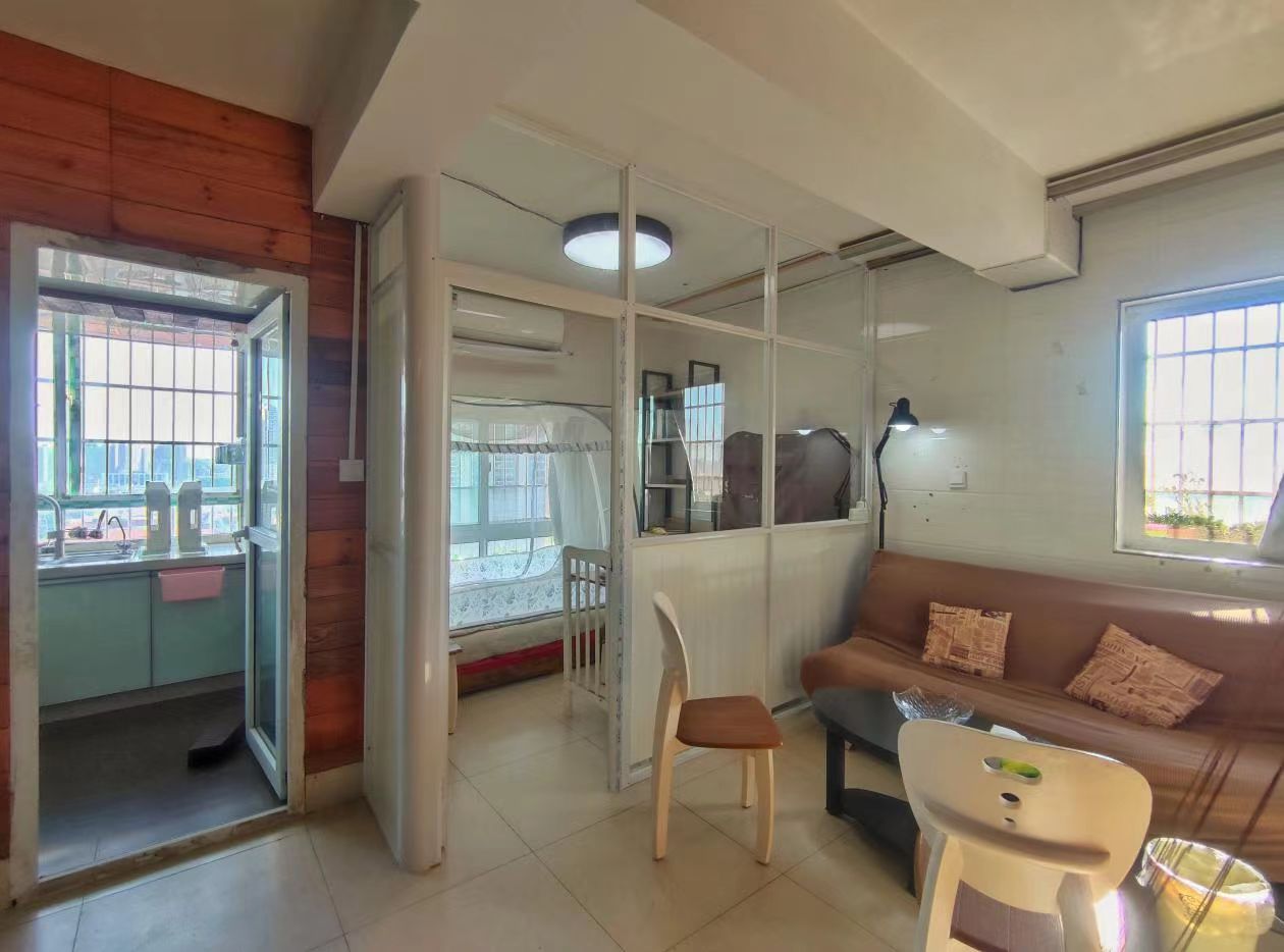 山水庭院  2室2厅1卫    1600.0元/月 山水庭院  2室2厅1卫    1600.0元/月室内图