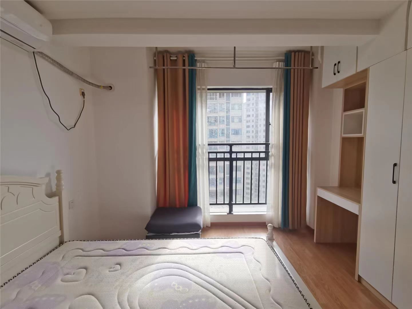 五江碧桂园城市广场  1室1厅1卫    1300.0元/月室内图