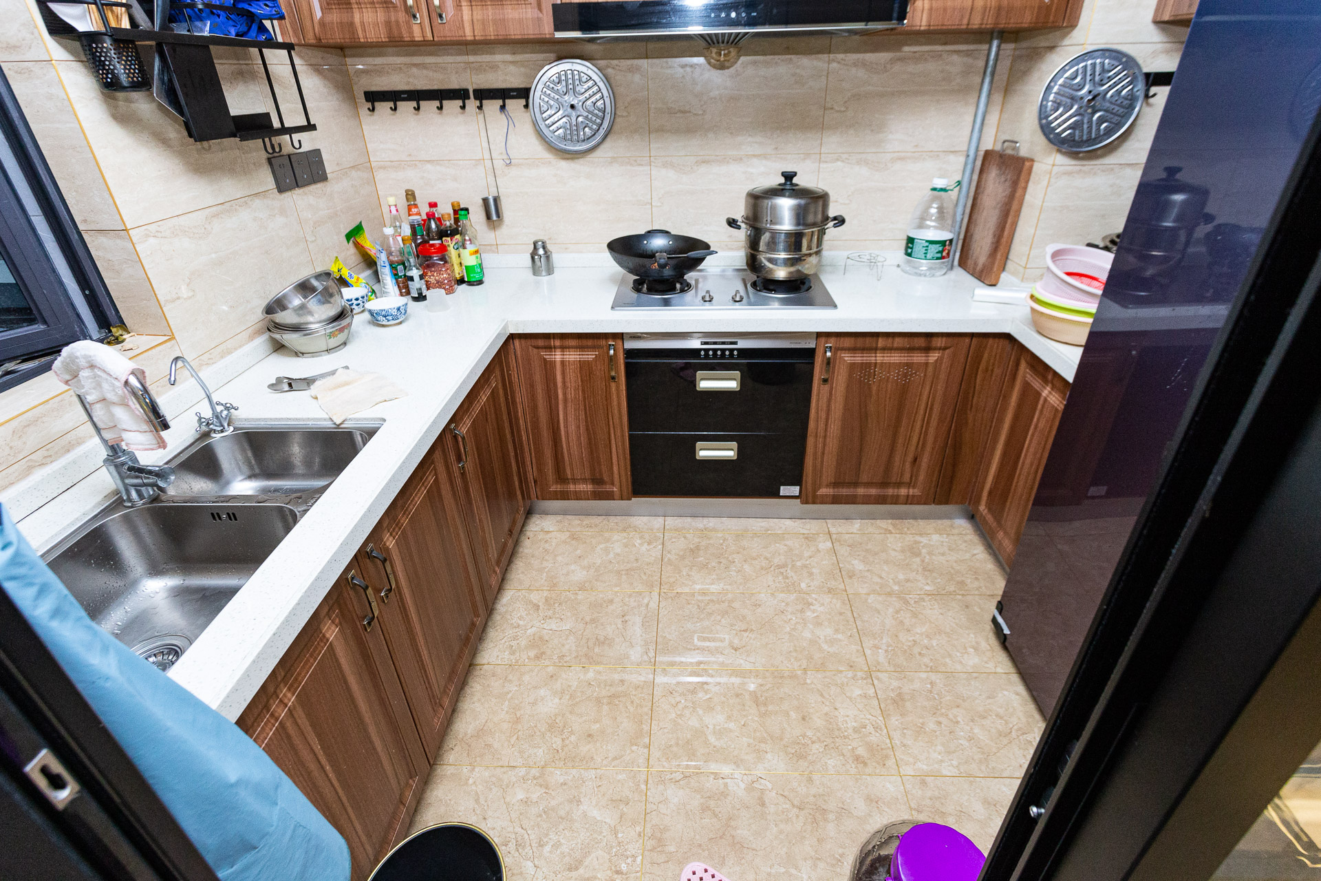 万润滨江天著  4室2厅2卫    185.0万 万润滨江天著  4室2厅2卫    185.0万厨房