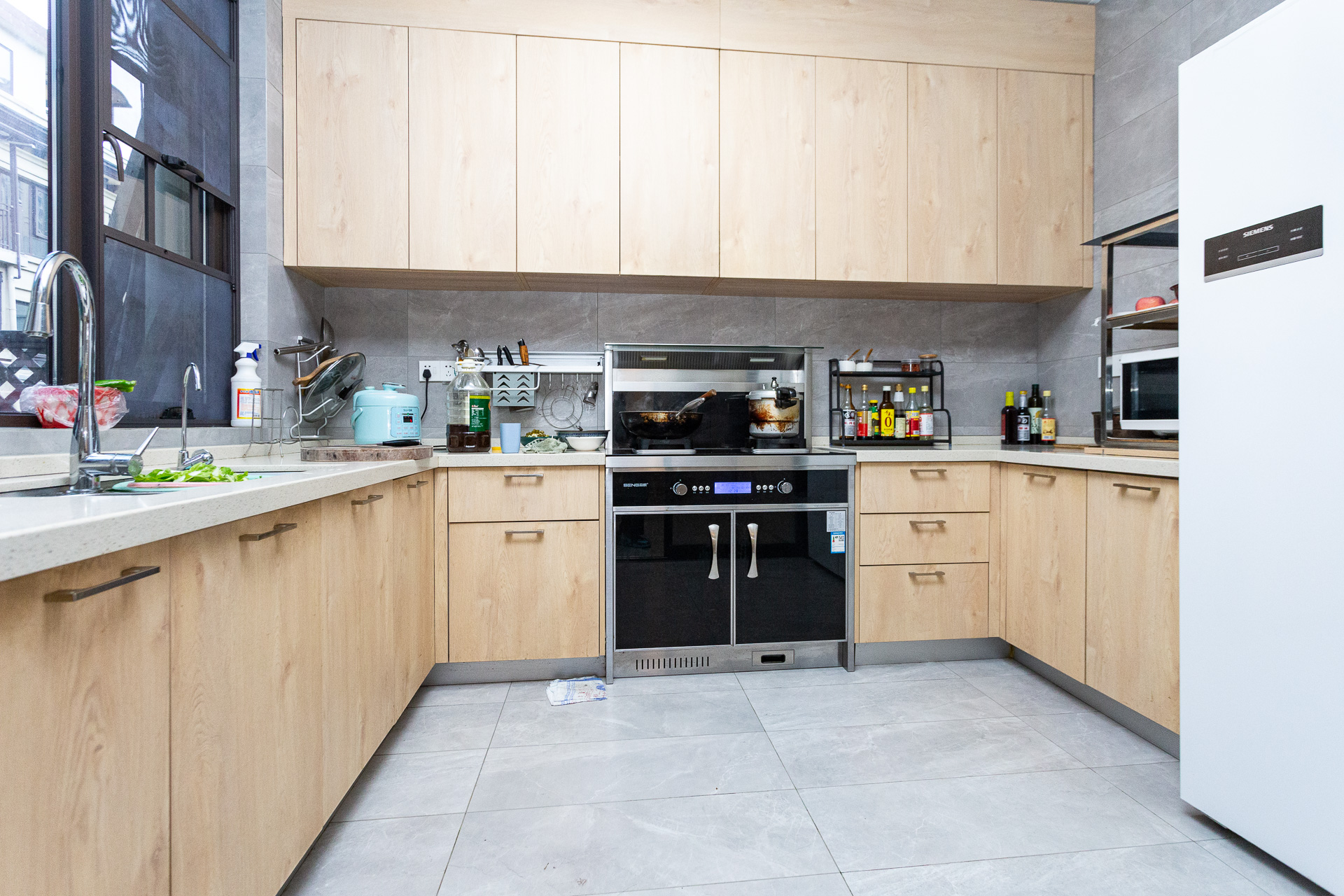 龙湖璟宸原著(龙湖紫宸)  5室2厅3卫    489.0万 龙湖璟宸原著(龙湖紫宸)  5室2厅3卫    489.0万厨房