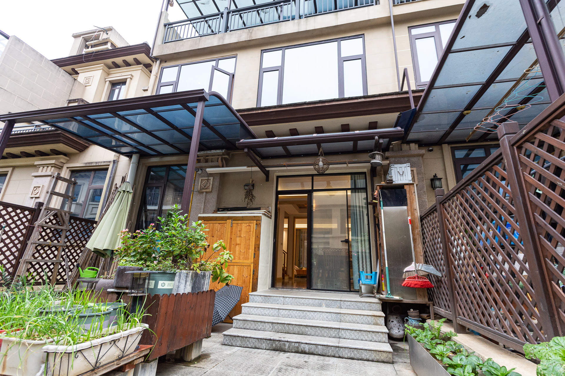 龙湖璟宸原著(龙湖紫宸)  5室2厅3卫    489.0万 龙湖璟宸原著(龙湖紫宸)  5室2厅3卫    489.0万其他