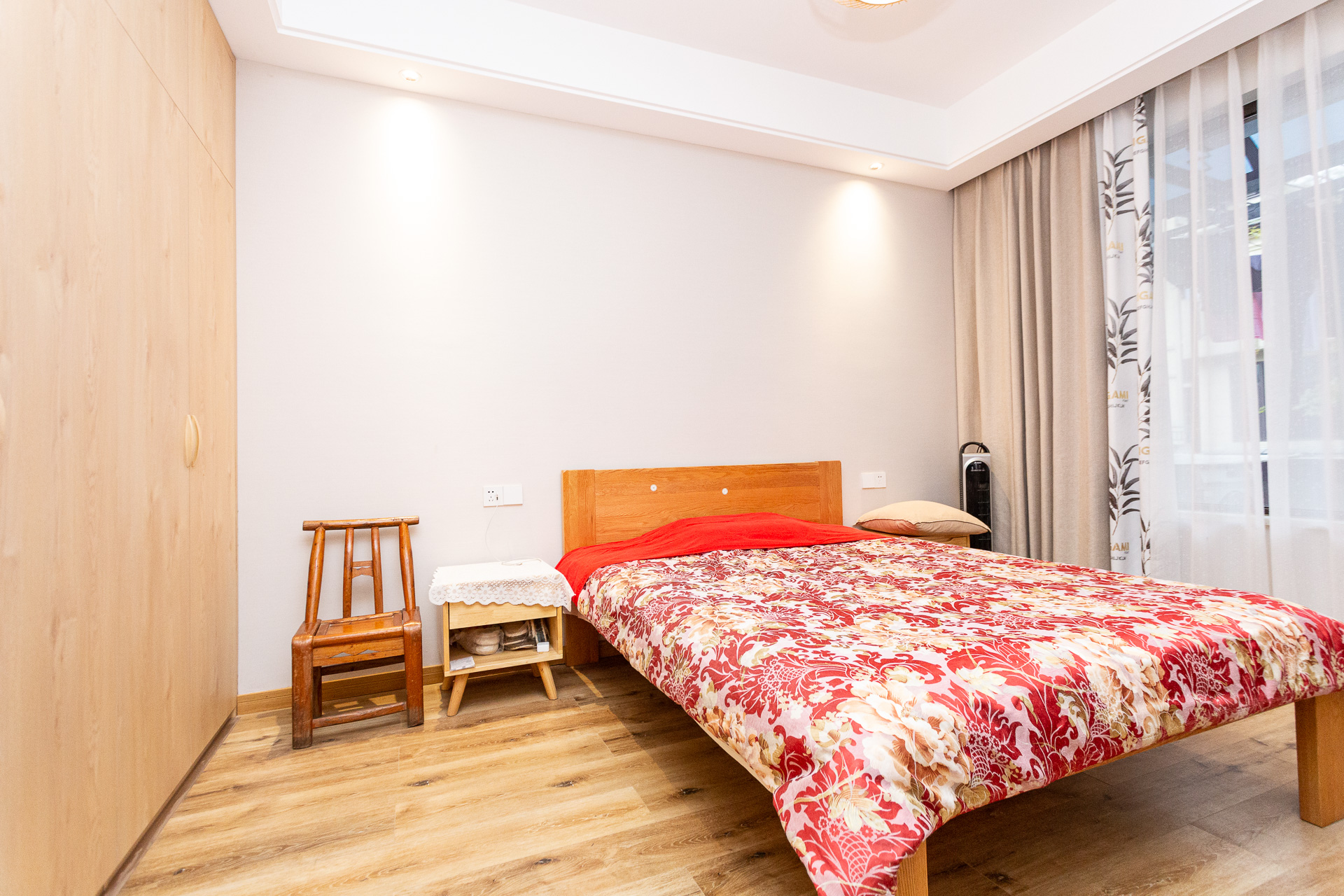 龙湖璟宸原著(龙湖紫宸)  5室2厅3卫    489.0万 龙湖璟宸原著(龙湖紫宸)  5室2厅3卫    489.0万卧室