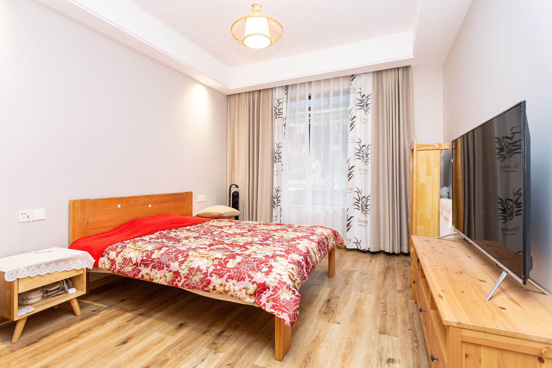 龙湖璟宸原著(龙湖紫宸)  5室2厅3卫    489.0万 龙湖璟宸原著(龙湖紫宸)  5室2厅3卫    489.0万卧室