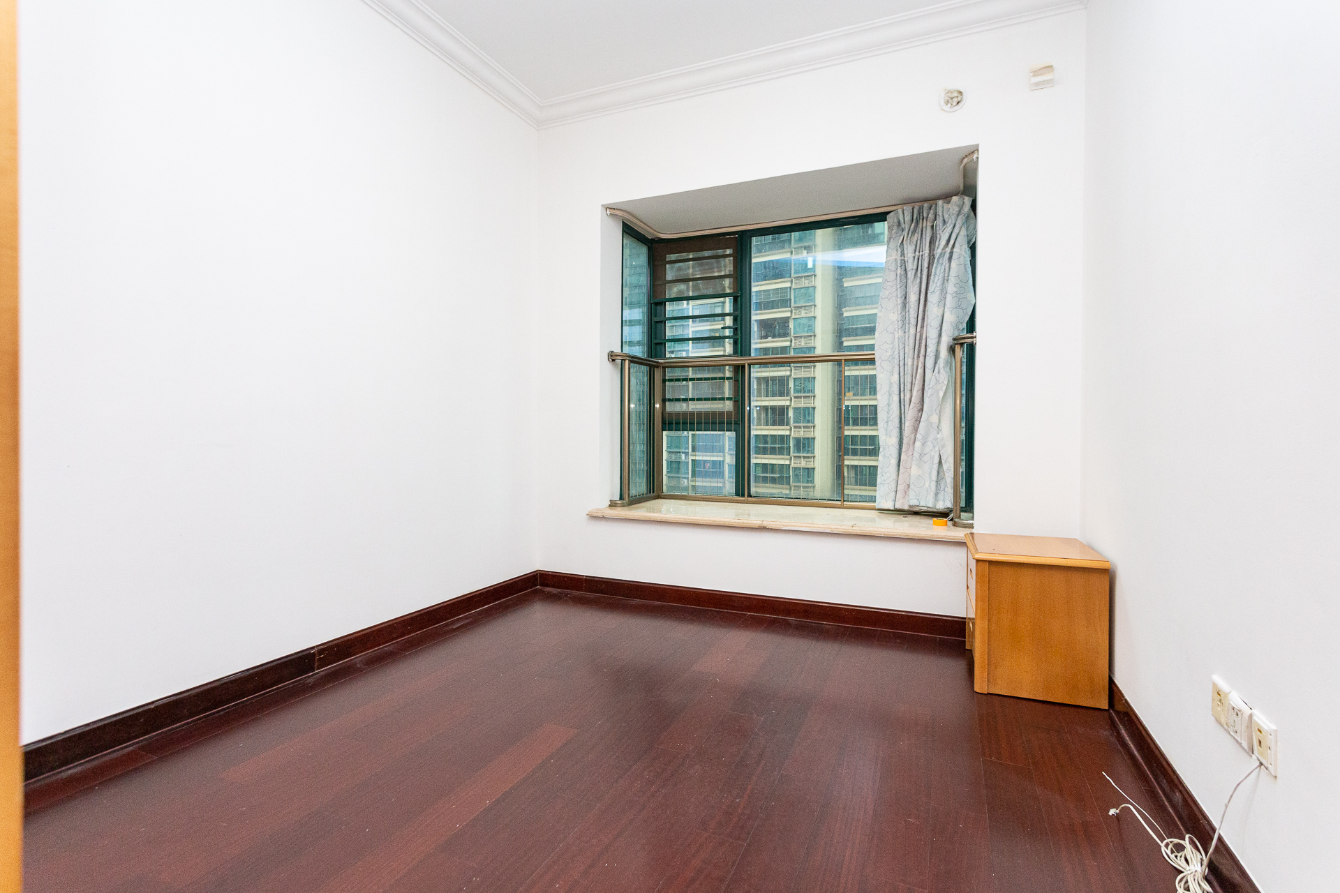 恒大名都 3室2厅2卫 60.0万 恒大名都 3室2厅2卫 60.0万卧室