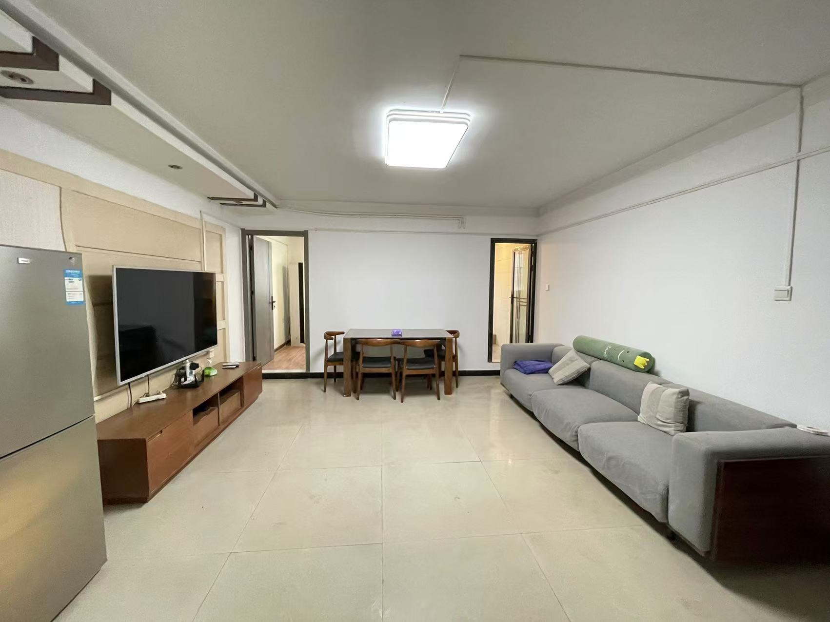 德政园 2室1厅1卫 1700.0元/月 德政园 2室1厅1卫 1700.0元/月室内图