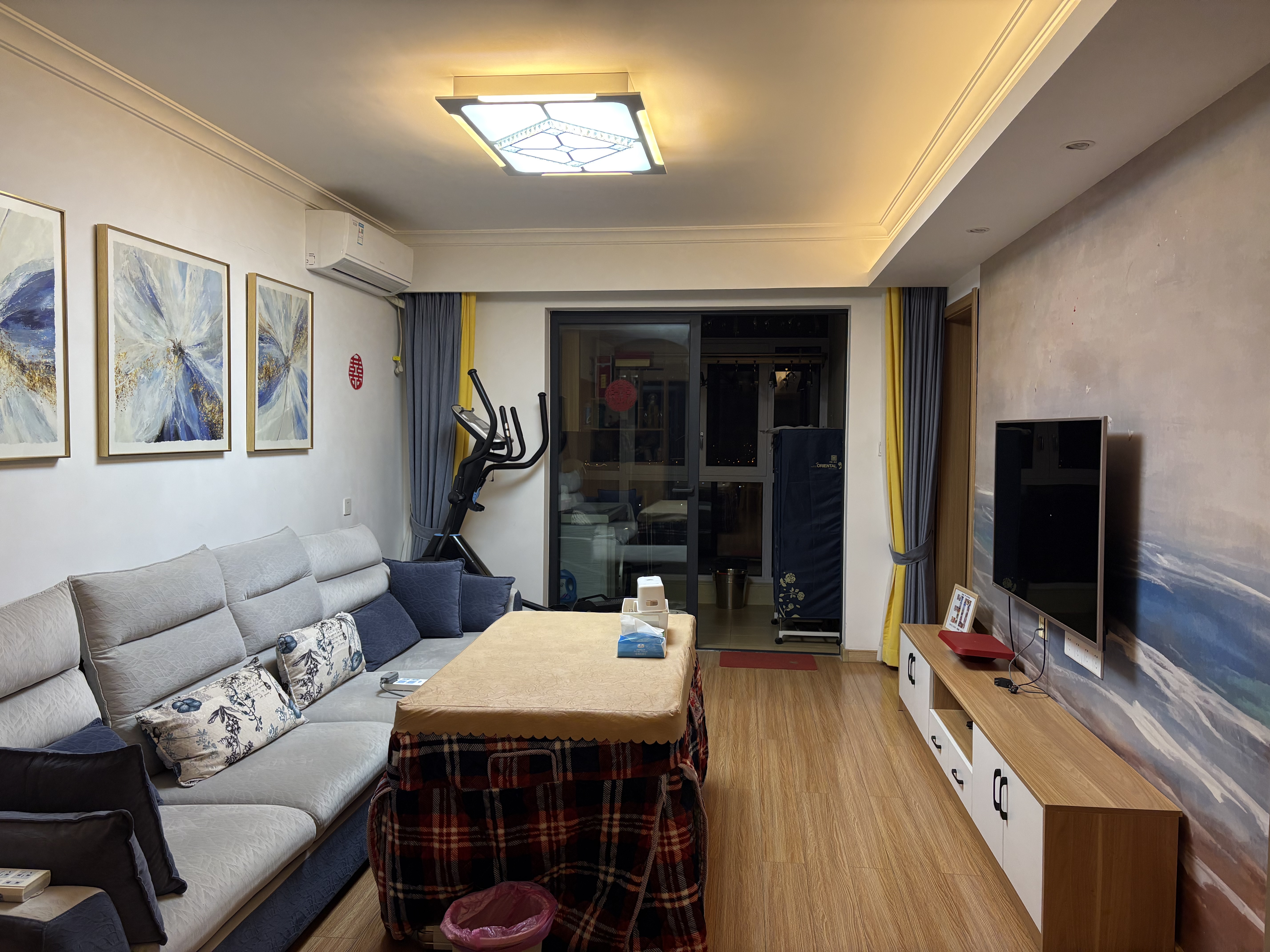 万科魅力之城 3室2厅2卫 2800.0元/月 万科魅力之城 3室2厅2卫 2800.0元/月室内图