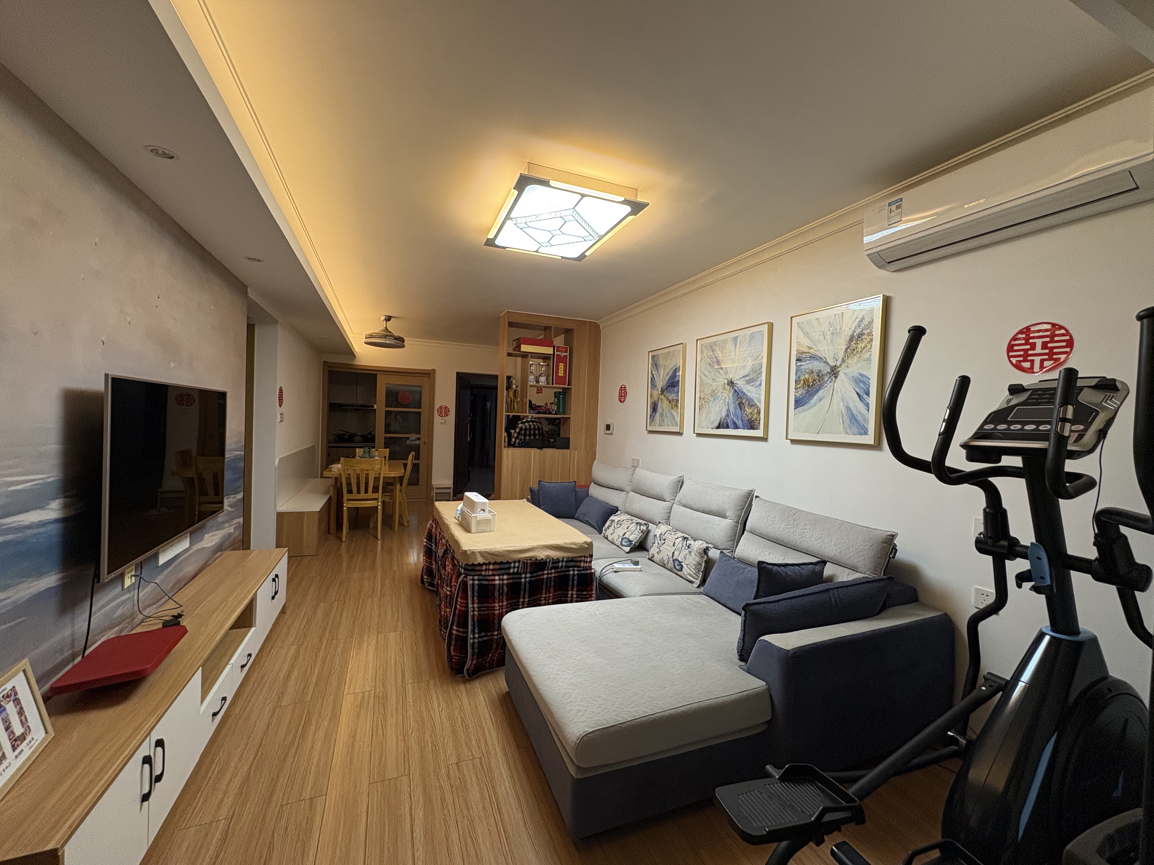 万科魅力之城 3室2厅2卫 2800.0元/月 万科魅力之城 3室2厅2卫 2800.0元/月室内图