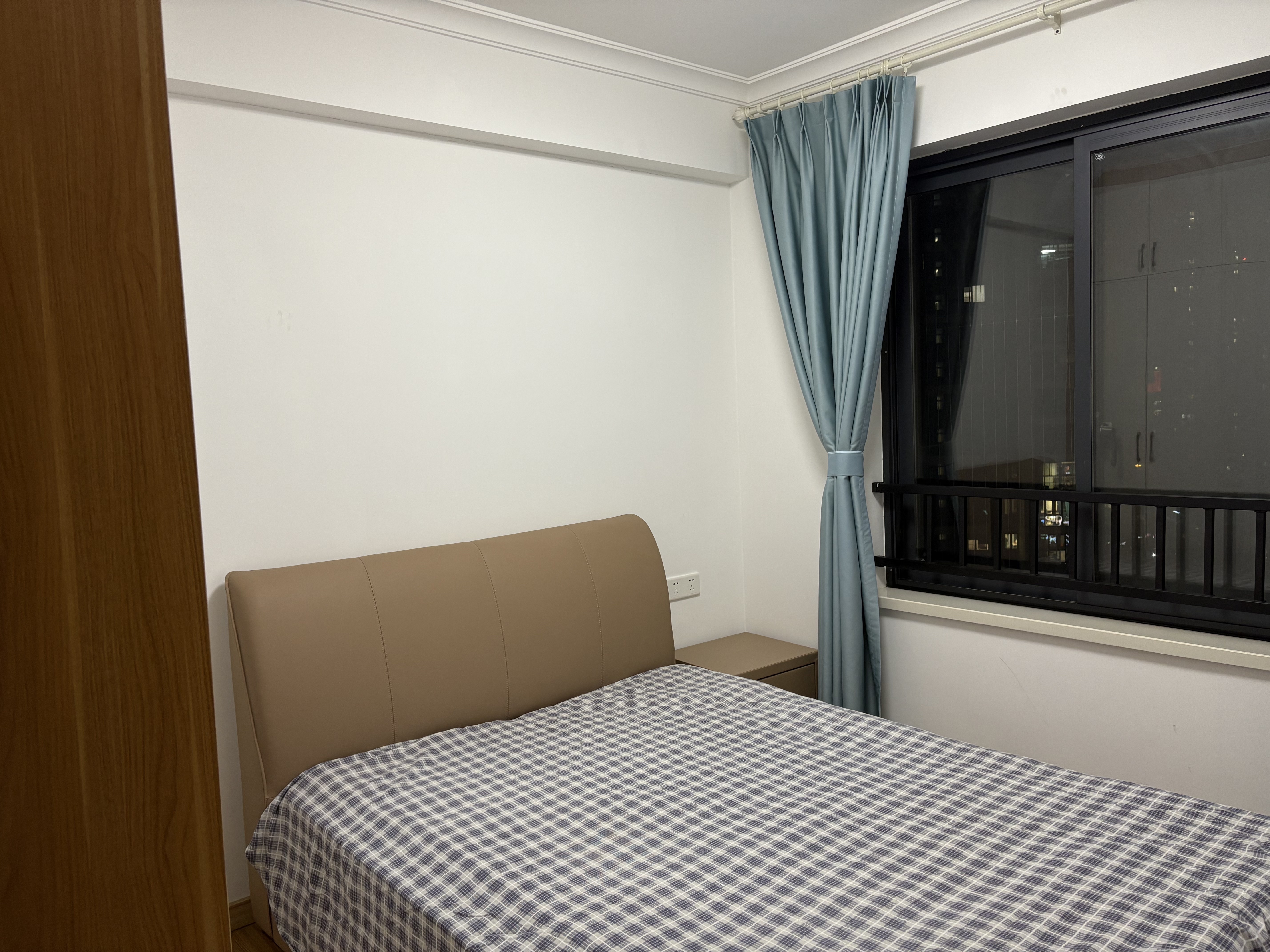 万科魅力之城 3室2厅2卫 2800.0元/月 万科魅力之城 3室2厅2卫 2800.0元/月室内图