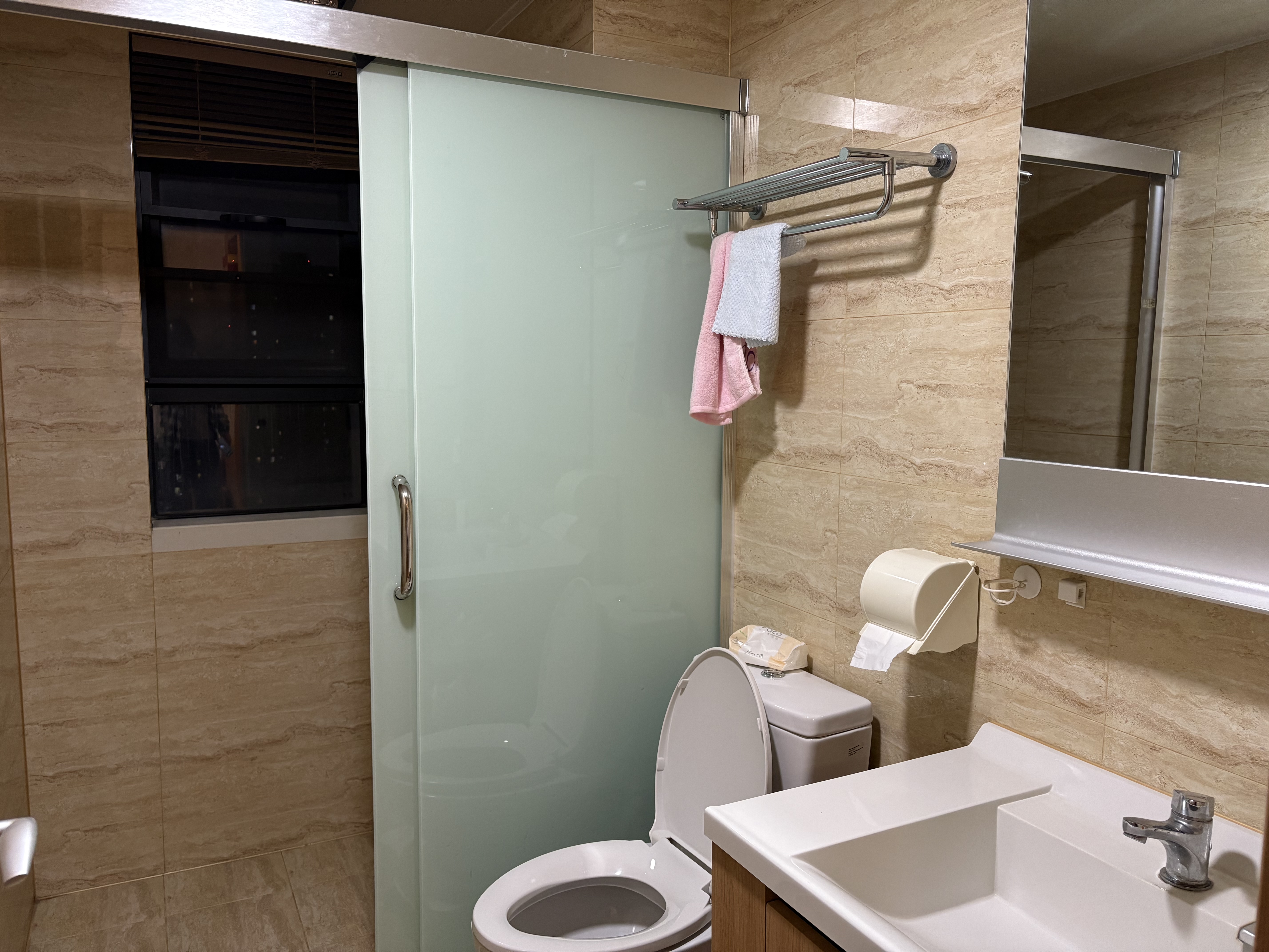 万科魅力之城 3室2厅2卫 2800.0元/月 万科魅力之城 3室2厅2卫 2800.0元/月室内图