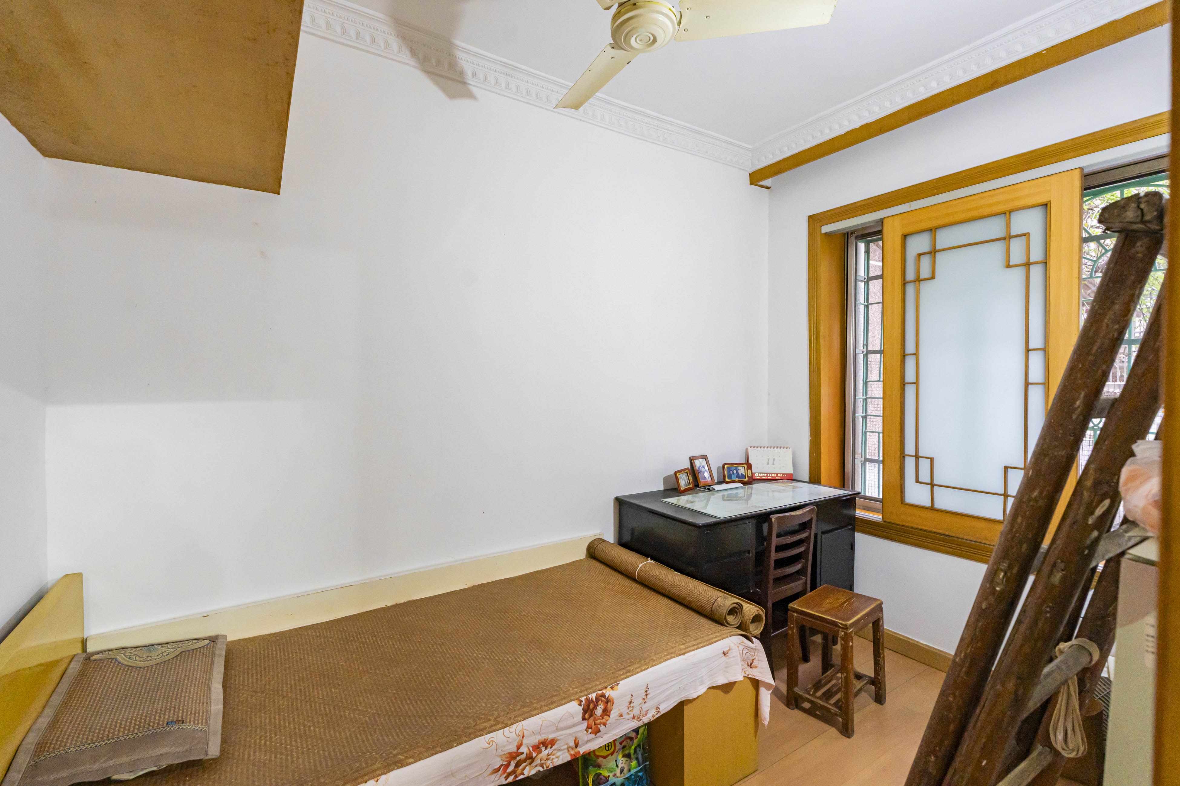 湘雅医学院(湘雅附一北院) 3室2厅1卫 85.0万 湘雅医学院(湘雅附一北院) 3室2厅1卫 85.0万卧室