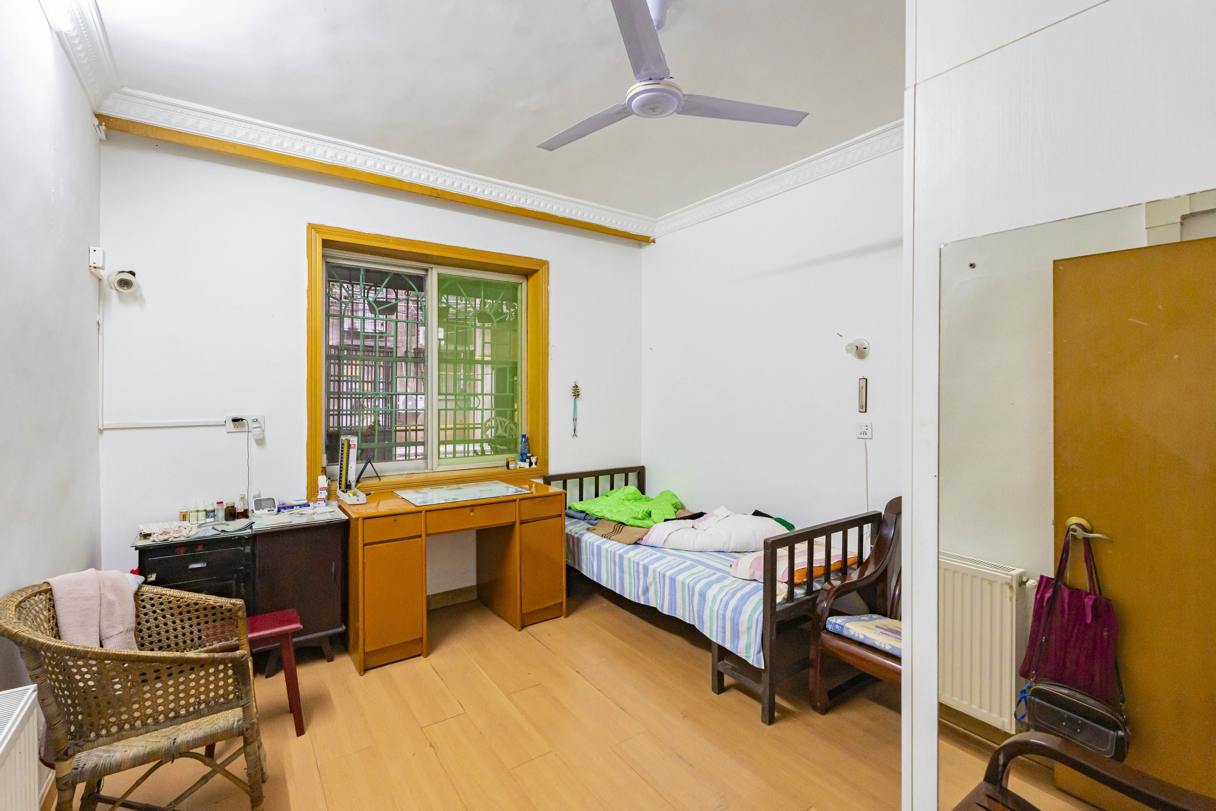 湘雅医学院(湘雅附一北院) 3室2厅1卫 85.0万 湘雅医学院(湘雅附一北院) 3室2厅1卫 85.0万卧室