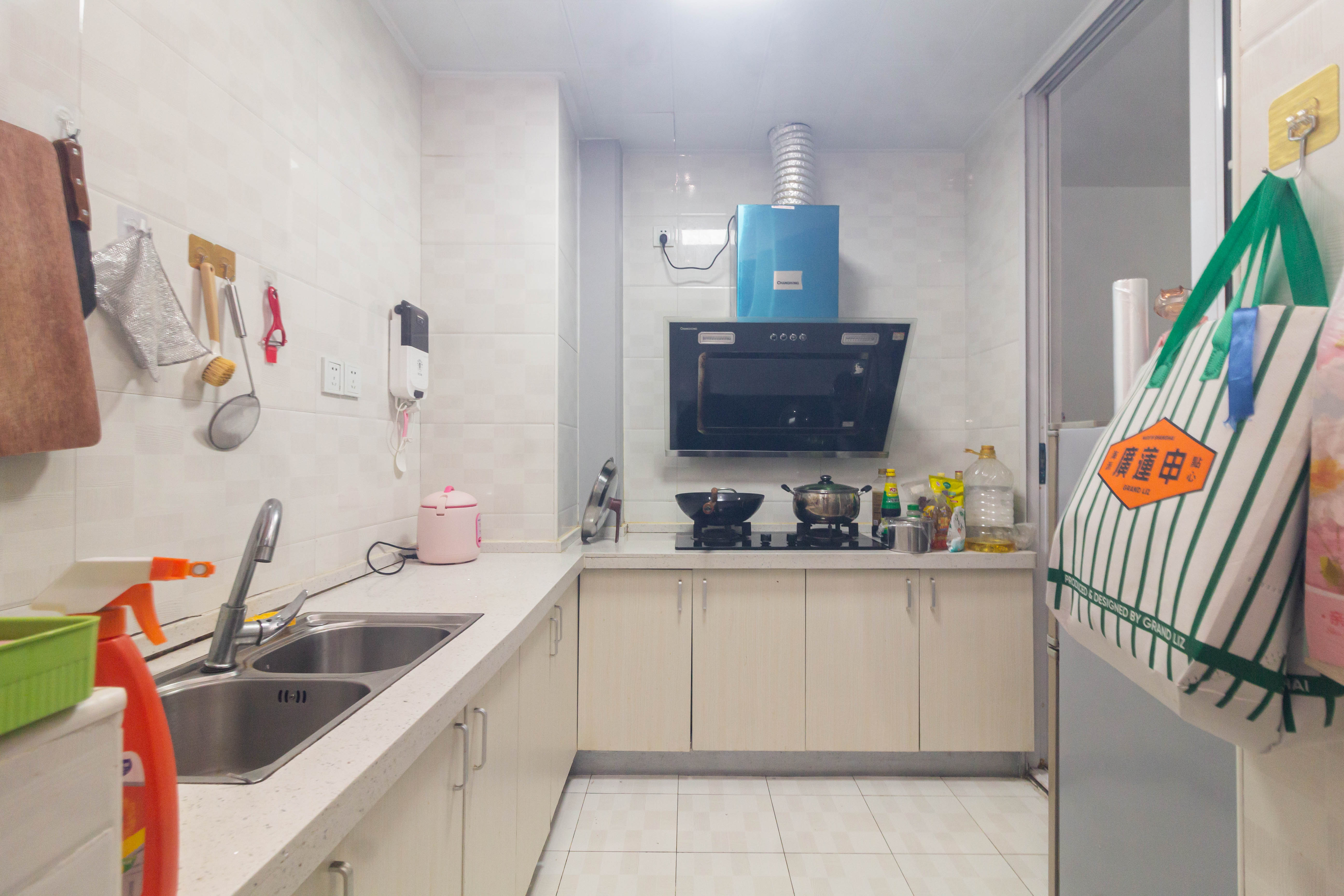 康桥长郡 2室2厅1卫 55.0万 康桥长郡 2室2厅1卫 55.0万厨房