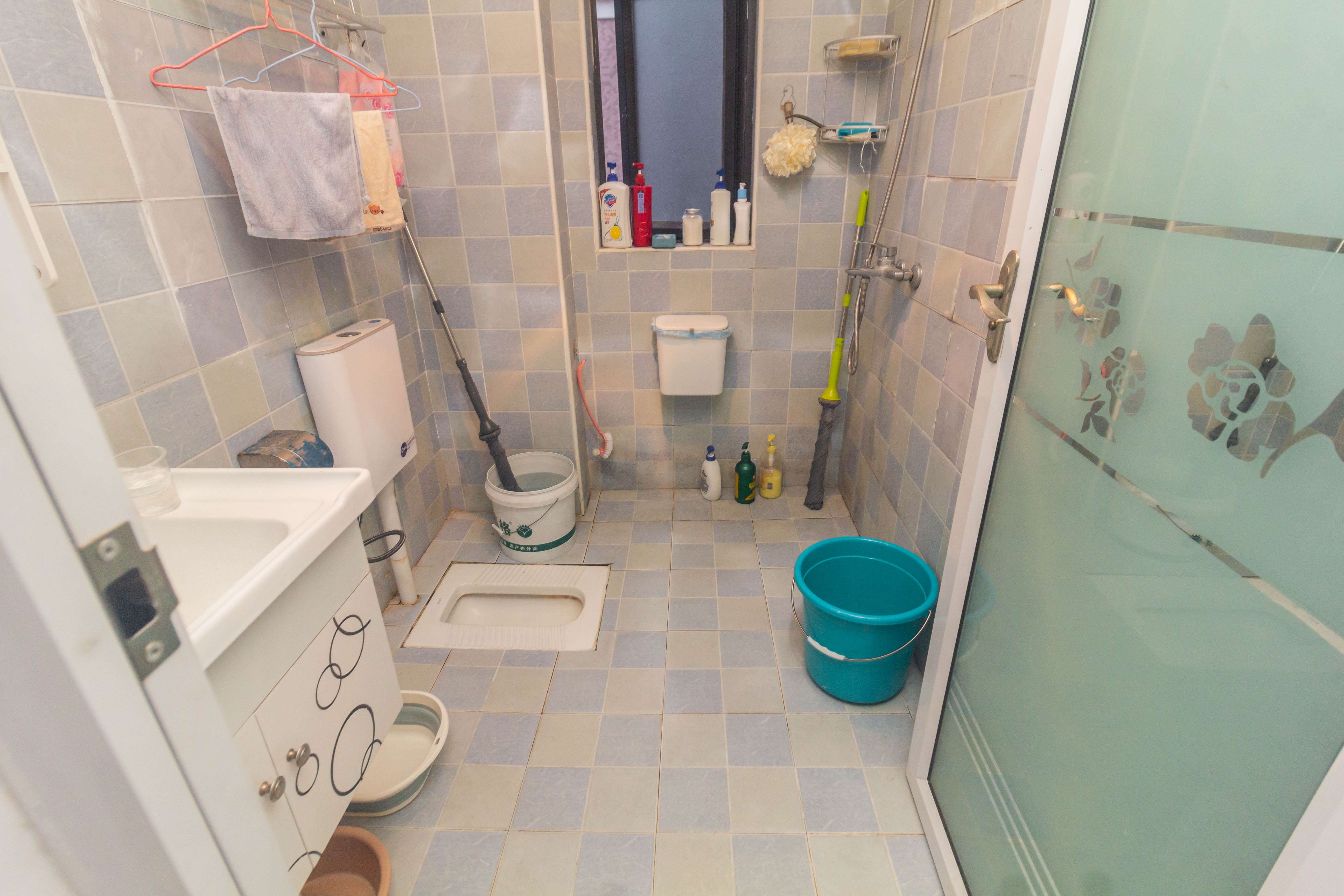 康桥长郡 2室2厅1卫 55.0万 康桥长郡 2室2厅1卫 55.0万卫生间