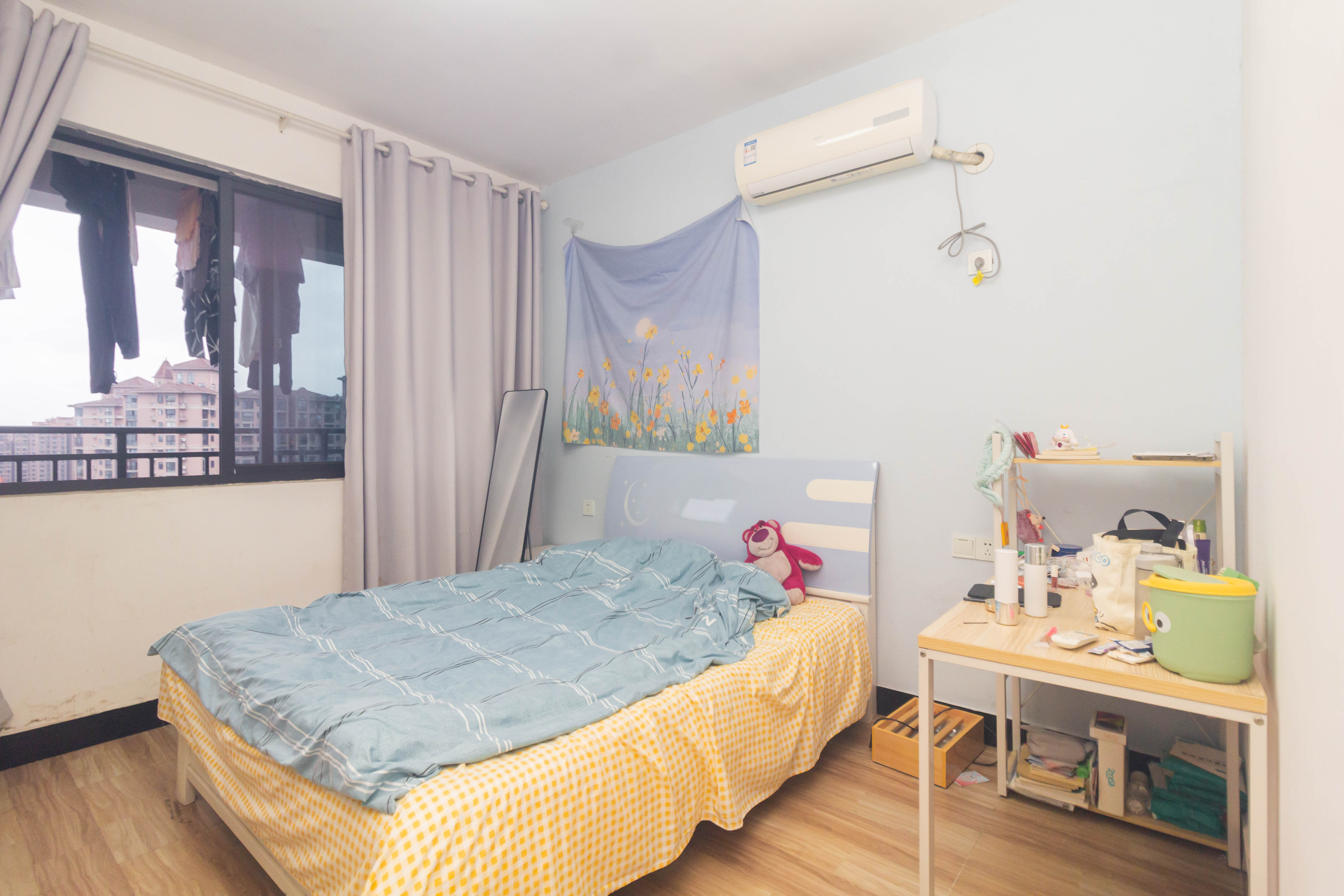 康桥长郡 2室2厅1卫 55.0万 康桥长郡 2室2厅1卫 55.0万卧室