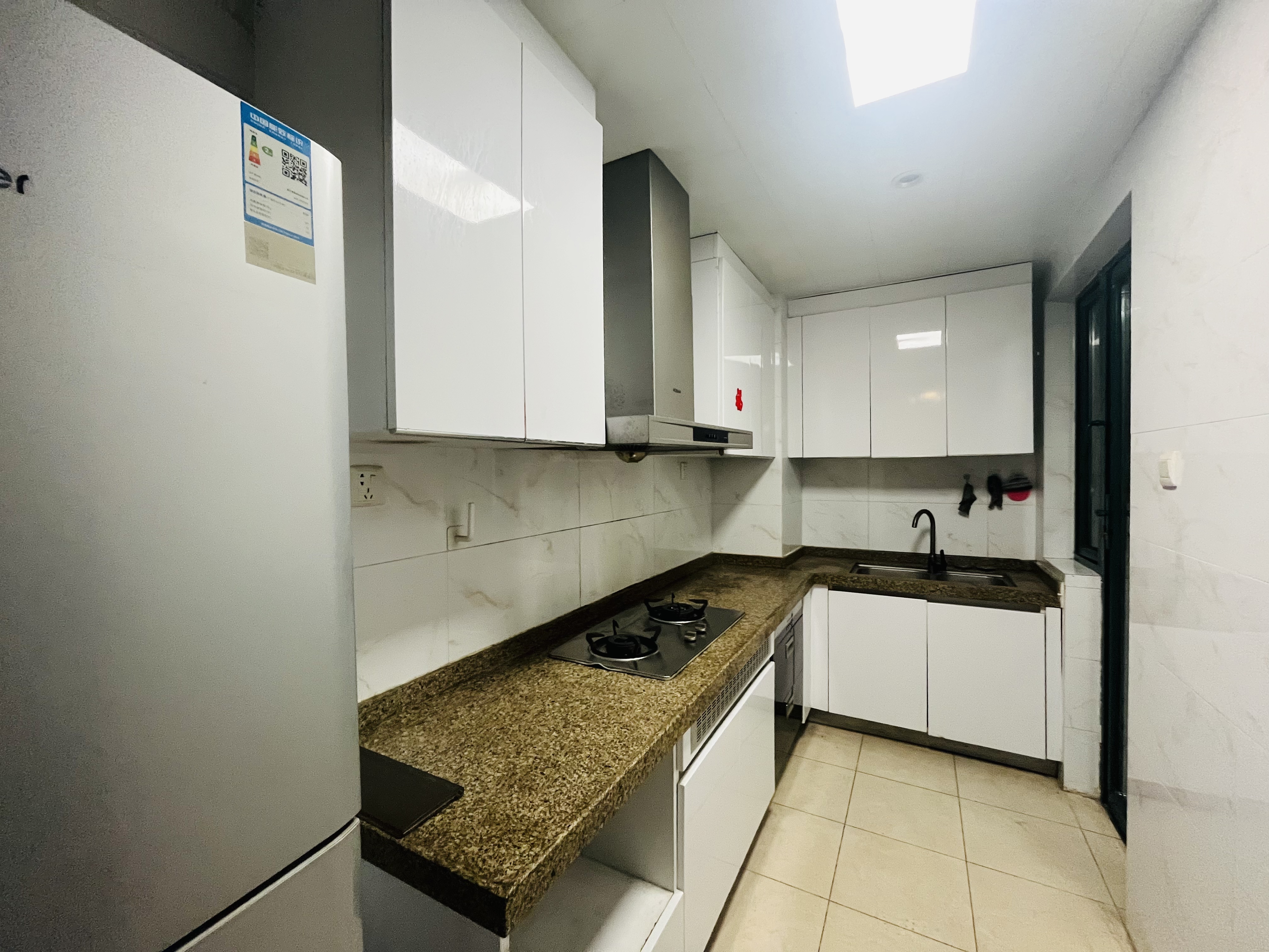 恒大绿洲 3室2厅2卫 1580.0元/月 恒大绿洲 3室2厅2卫 1580.0元/月户型图