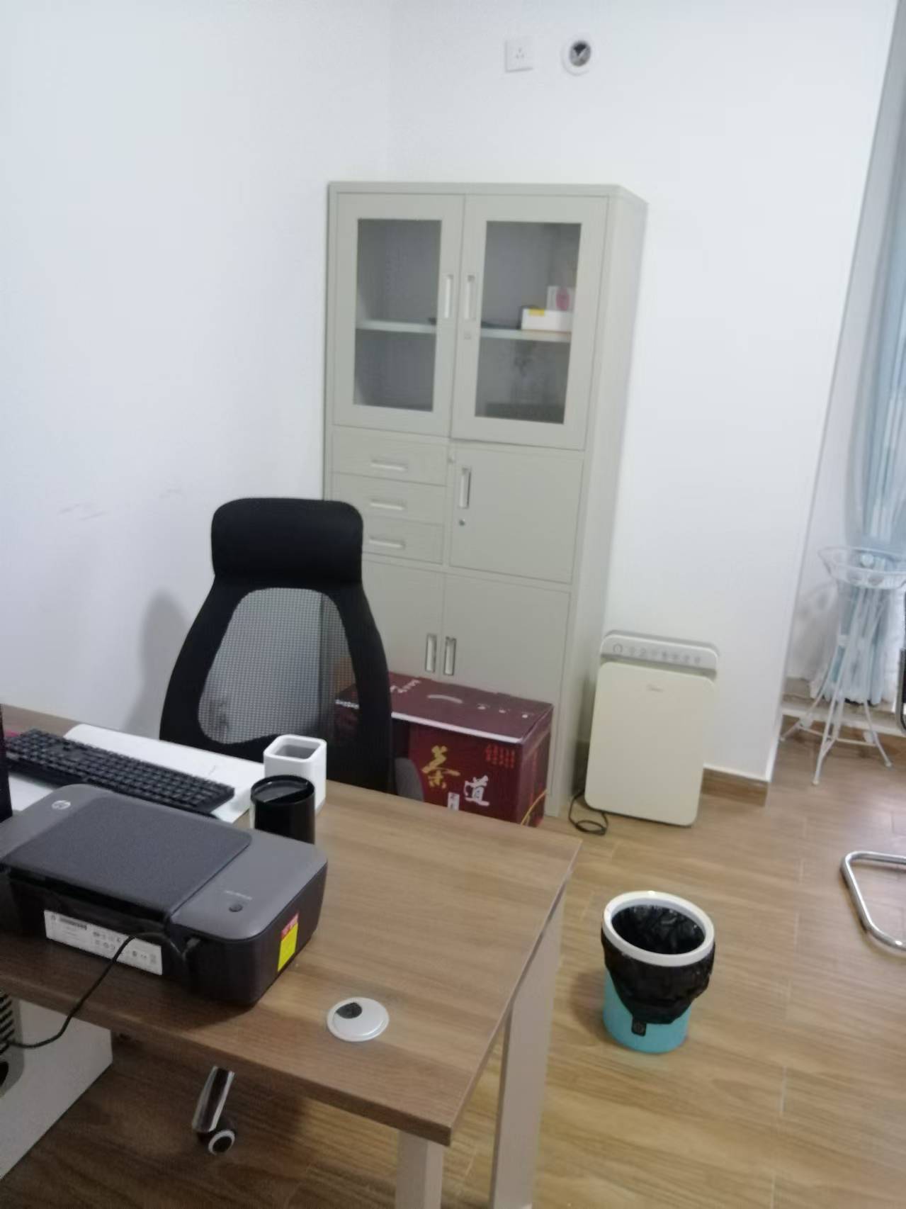 融科东南海  1室1厅1卫   2500.00元/月室内图