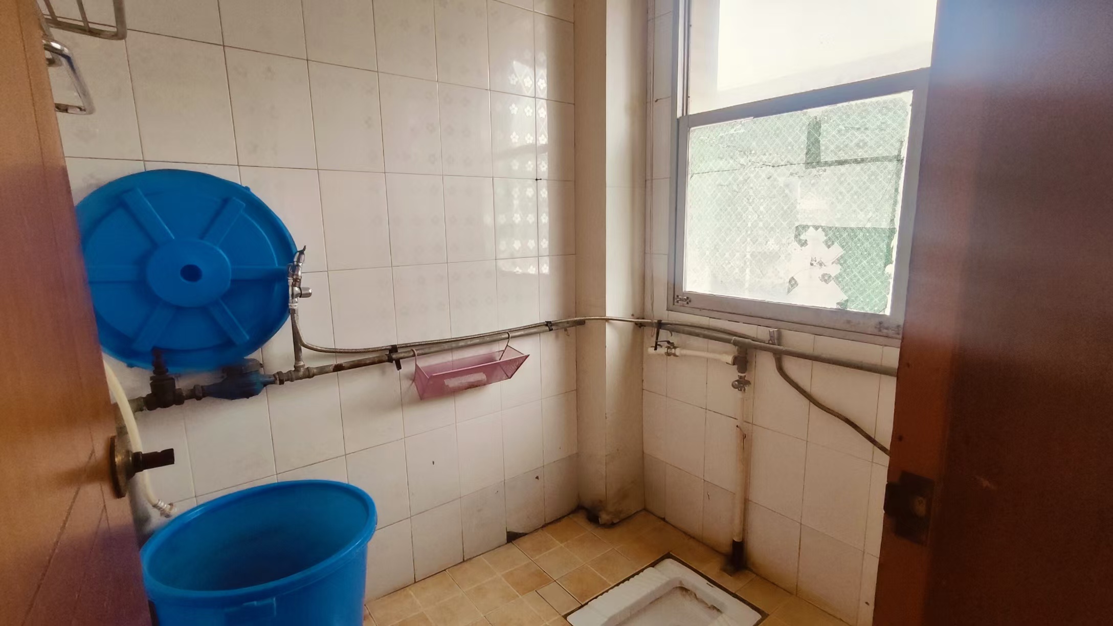 银都新村 3室2厅1卫 1000.0元/月 银都新村 3室2厅1卫 1000.0元/月室内图