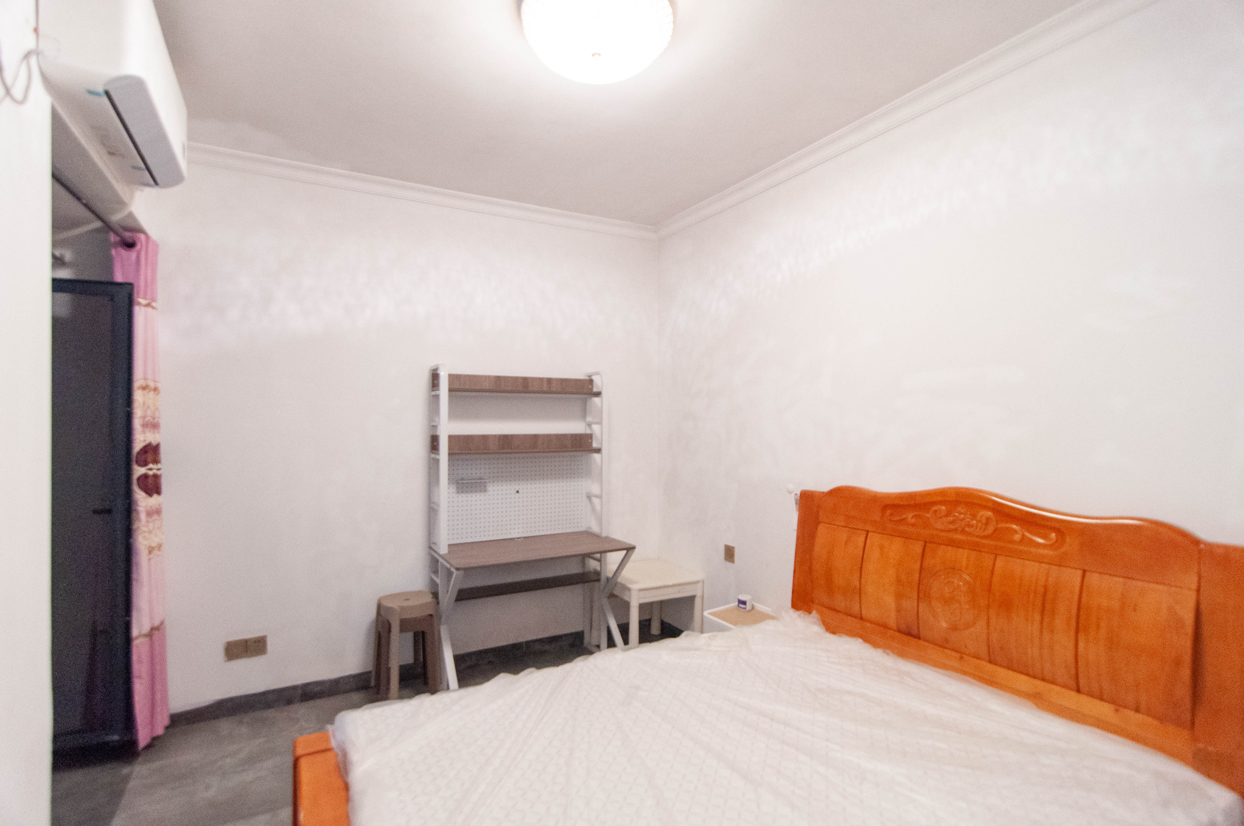 中海梅溪湖壹号  3室2厅1卫    114.0万其他