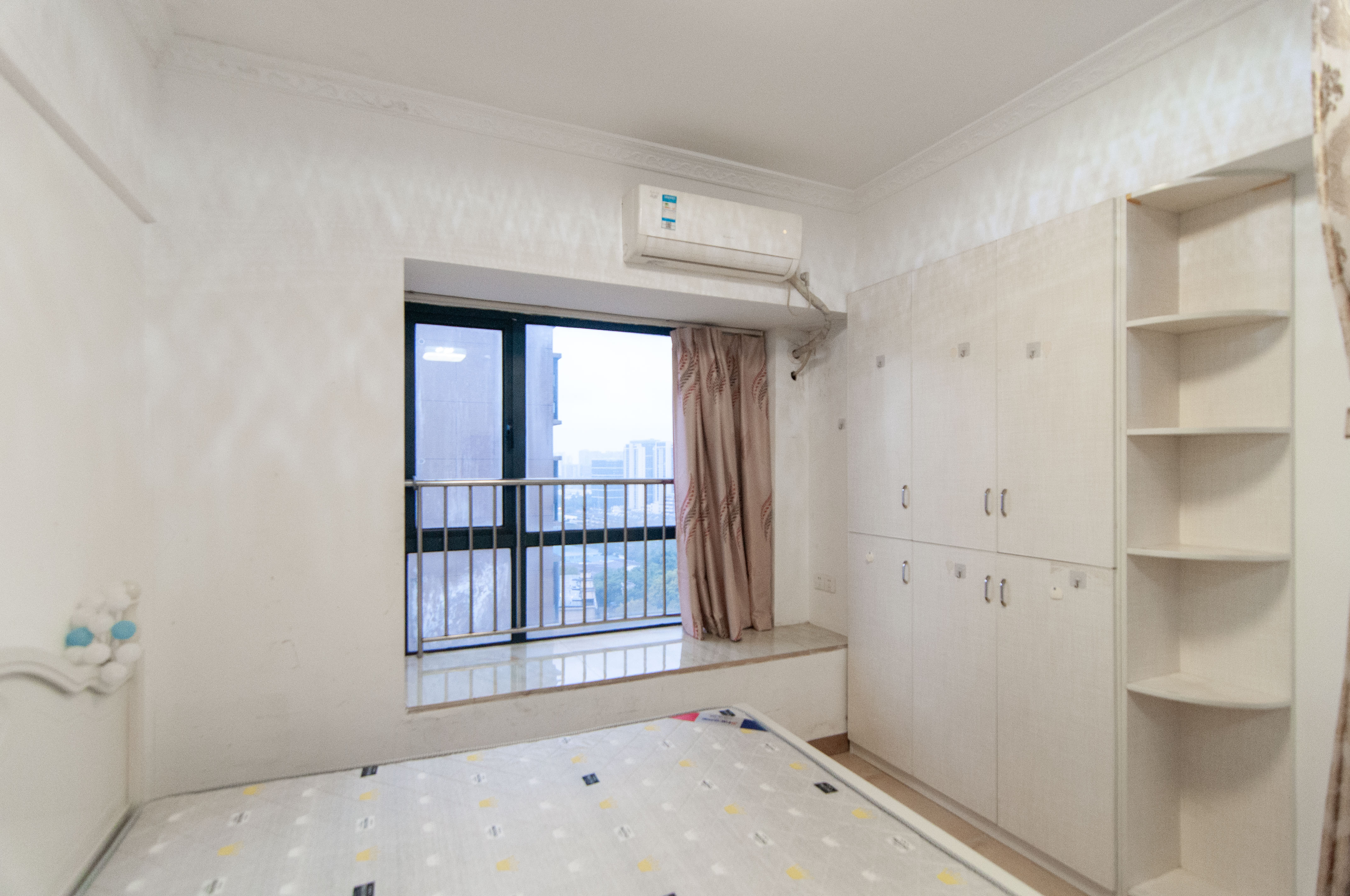 地华梅溪湖畔  1室1厅1卫    34.8万 地华梅溪湖畔  1室1厅1卫    34.8万其他