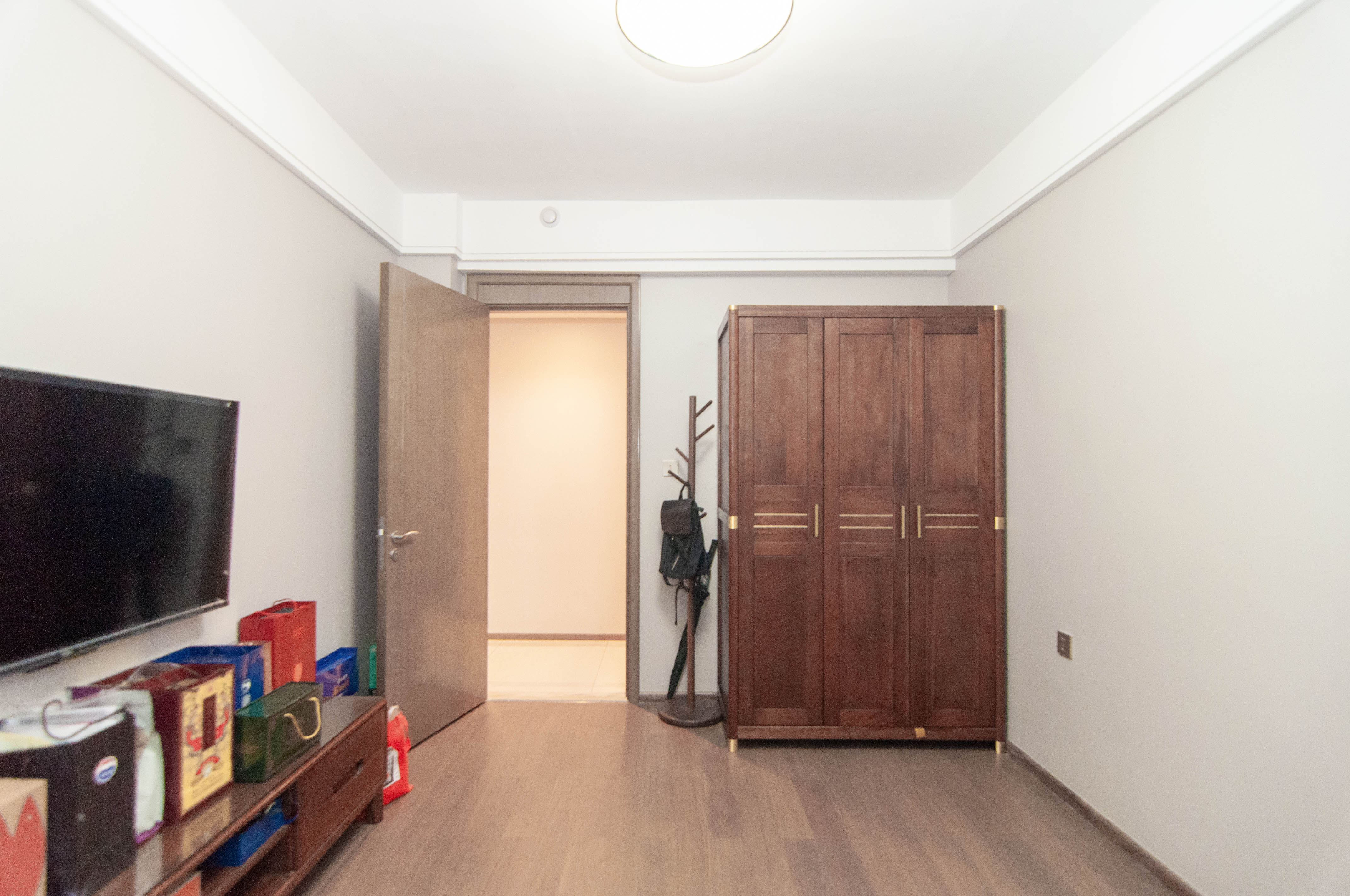 梅溪湖金茂湾  4室2厅2卫    249.8万 梅溪湖金茂湾  4室2厅2卫    249.8万其他