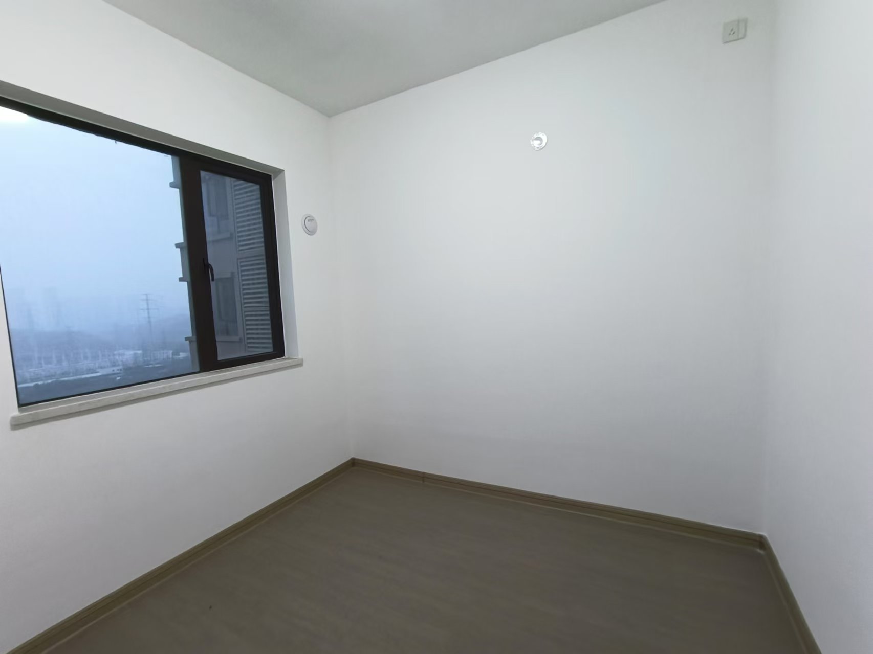 美的翰城 4室2厅2卫 106.00万 美的翰城 4室2厅2卫 106.00万室内图