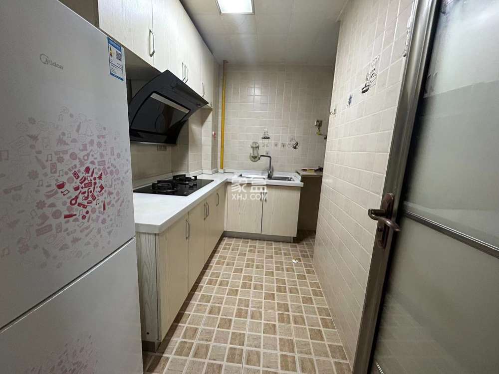 提香蓝岸 3室2厅1卫 1800.0元/月 提香蓝岸 3室2厅1卫 1800.0元/月室内图