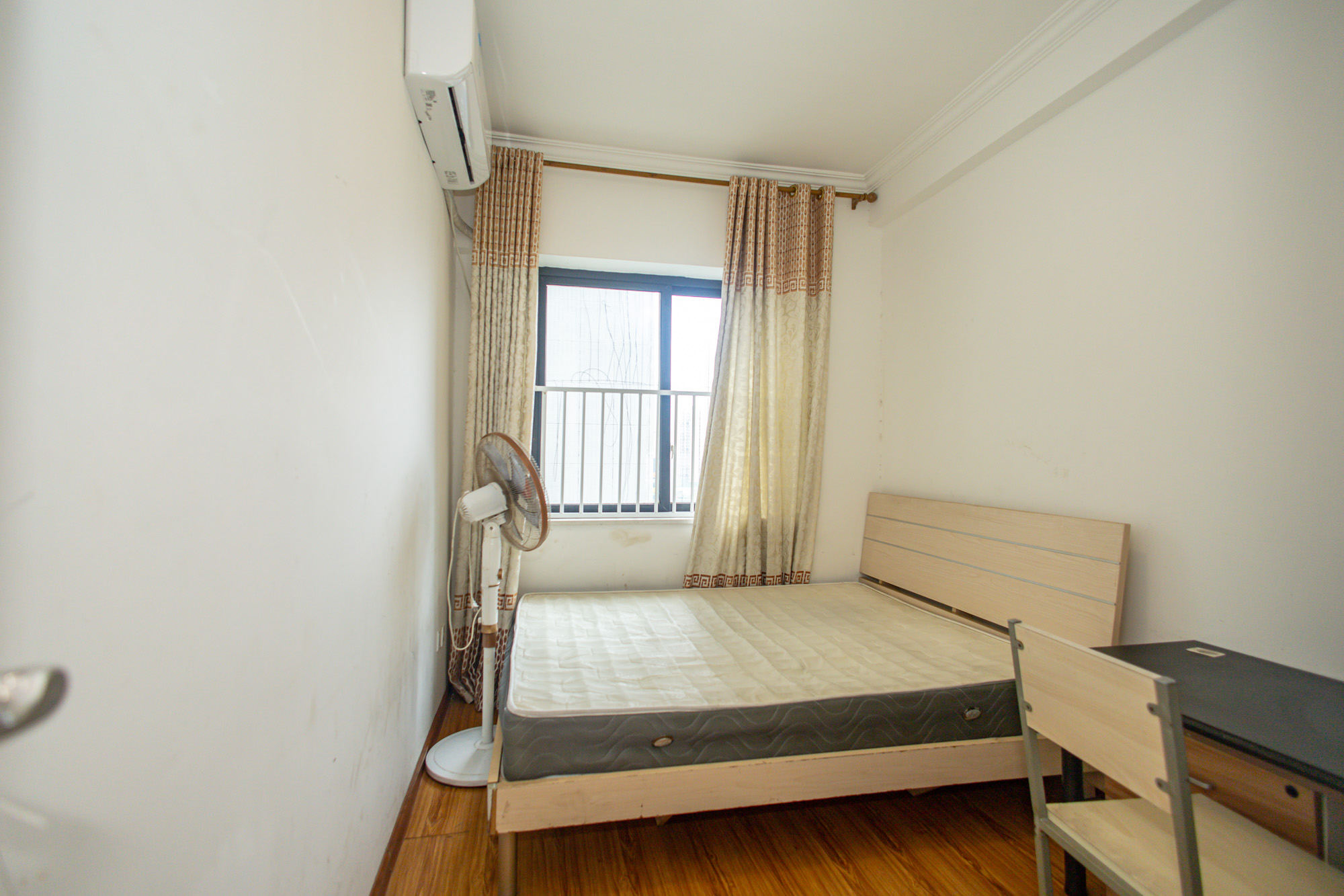 尚都花园城 2室1厅1卫 32.0万 尚都花园城 2室1厅1卫 32.0万卧室