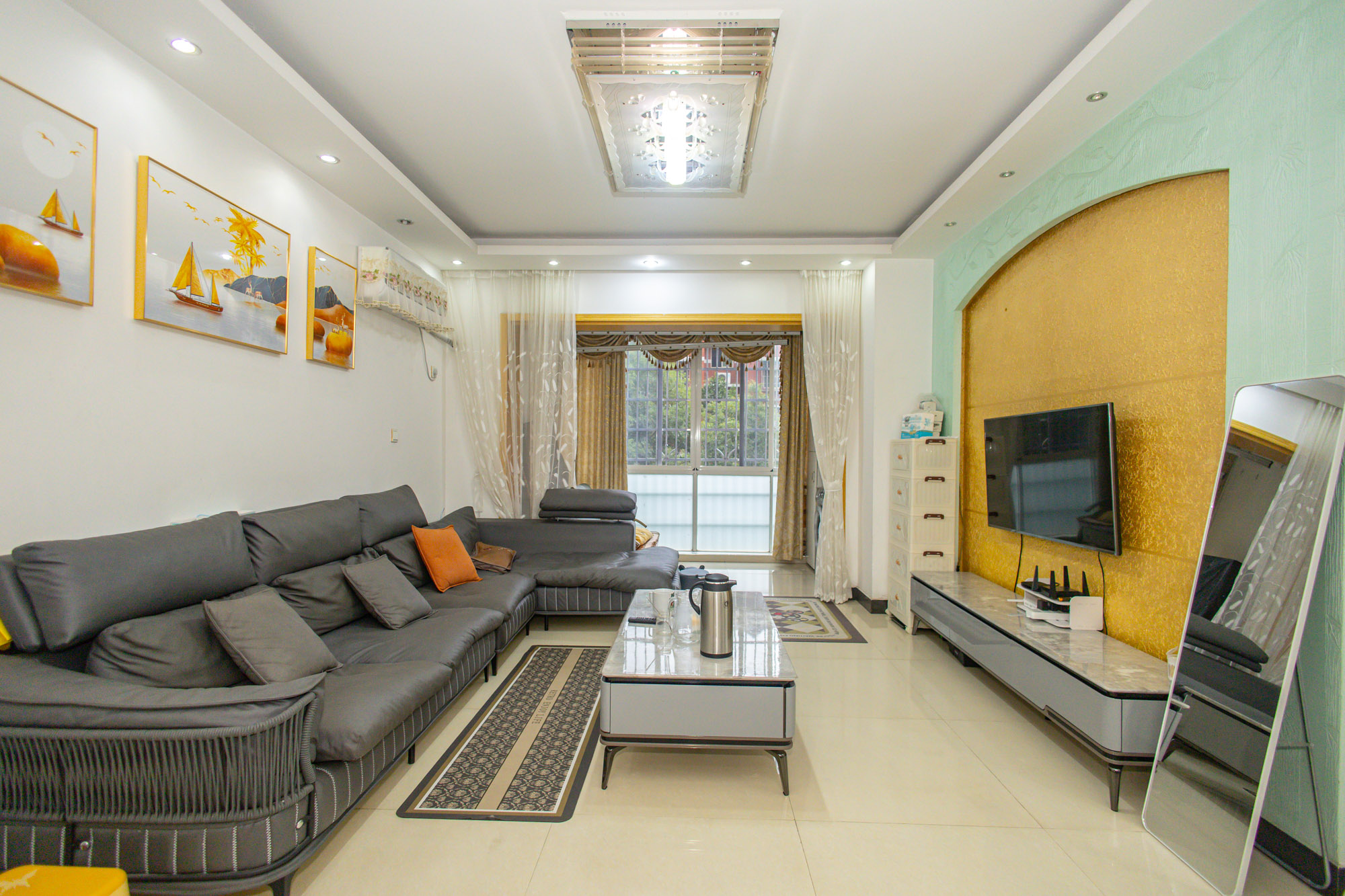 广泰家园 2室2厅1卫 46.8万 广泰家园 2室2厅1卫 46.8万客厅