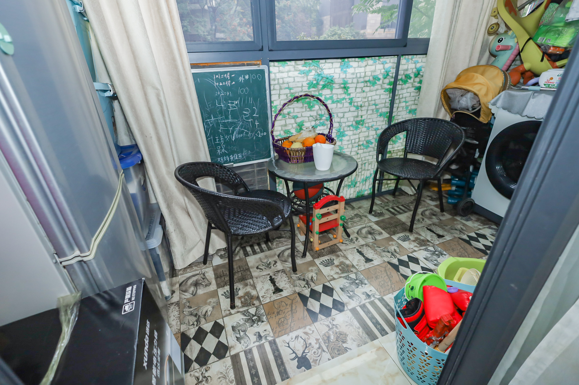 西山汇景一、二期 1室1厅1卫 42.8万 西山汇景一、二期 1室1厅1卫 42.8万阳台