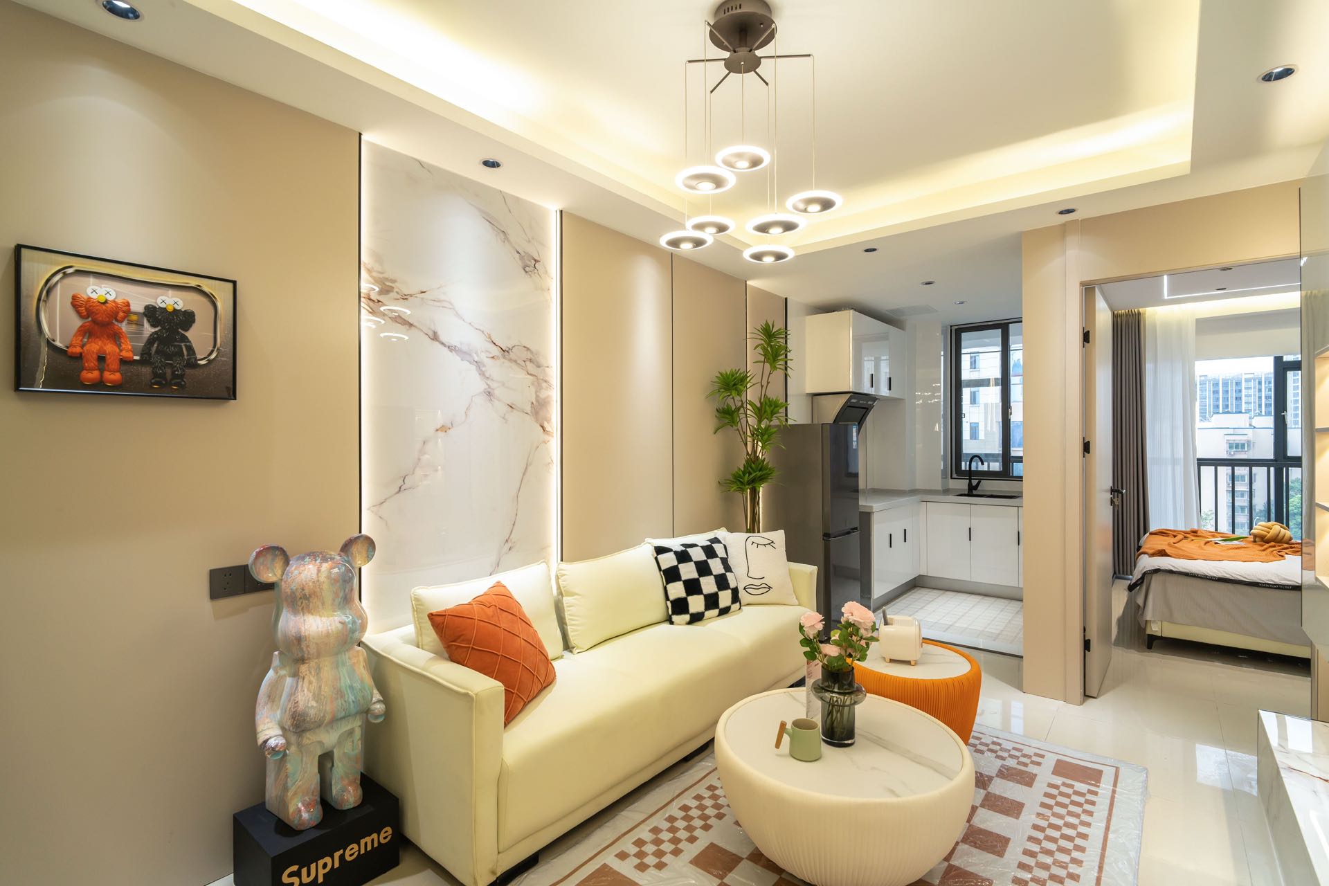 新时代广场  1室2厅1卫    2758.0元/月 新时代广场  1室2厅1卫    2758.0元/月室内图