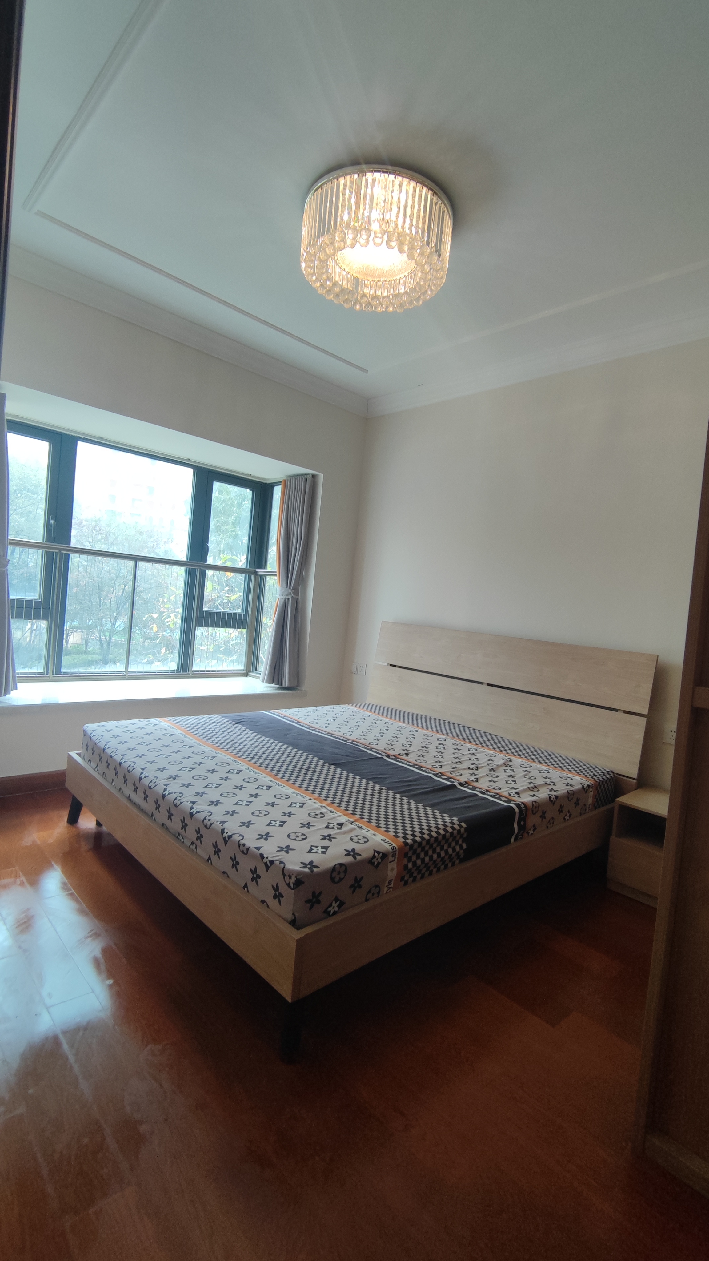 恒大御景半岛  3室2厅1卫    65.0万 恒大御景半岛  3室2厅1卫    65.0万室内图