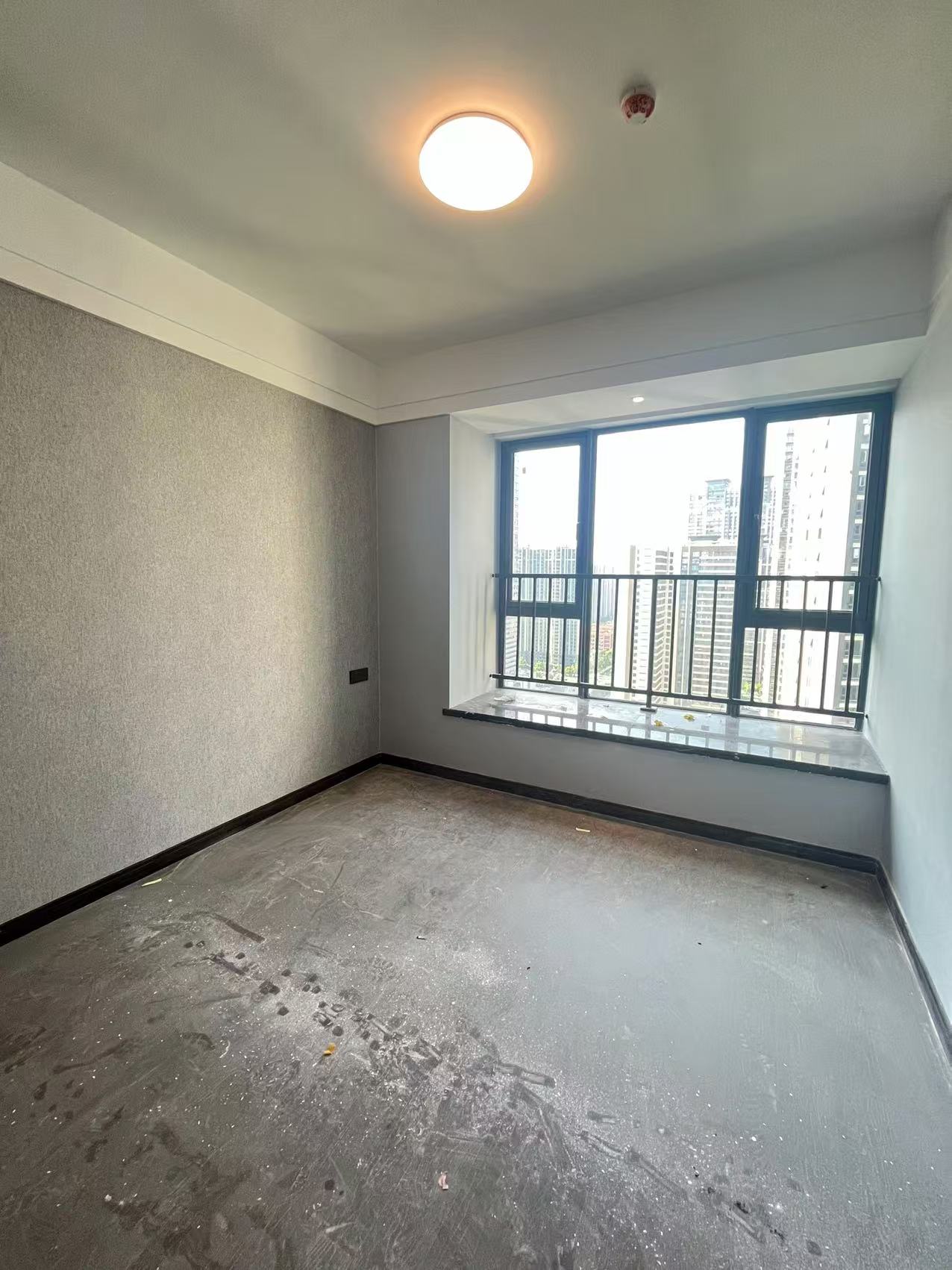 绿地麓云国际一期 5室2厅3卫 7000.0元/月 绿地麓云国际一期 5室2厅3卫 7000.0元/月室内图