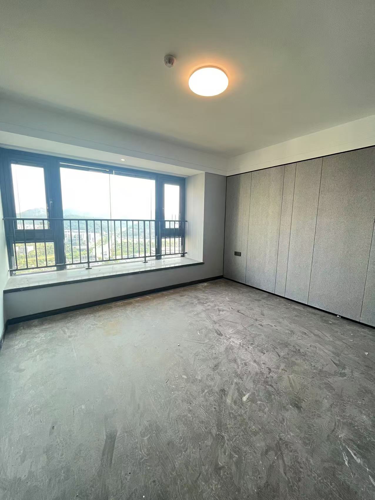 绿地麓云国际一期 5室2厅3卫 7000.0元/月 绿地麓云国际一期 5室2厅3卫 7000.0元/月室内图