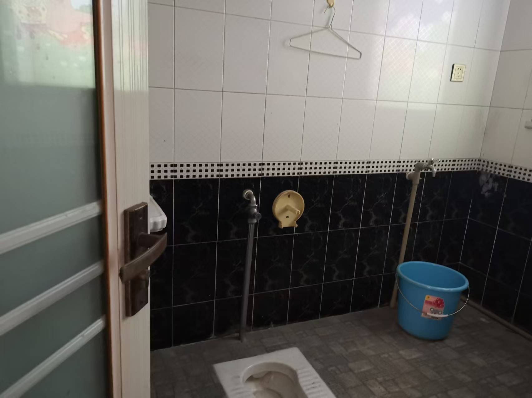 香江城市花园 1室0厅0卫 2600.0元/月 香江城市花园 1室0厅0卫 2600.0元/月室内图