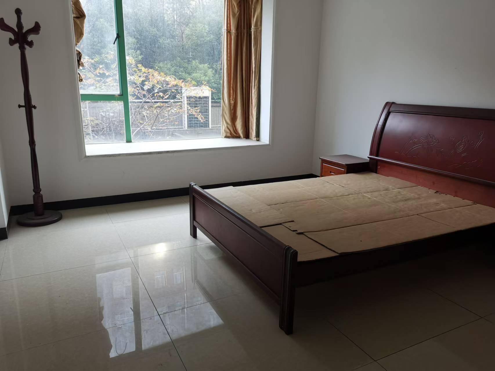 香江城市花园 1室0厅0卫 2600.0元/月 香江城市花园 1室0厅0卫 2600.0元/月室内图