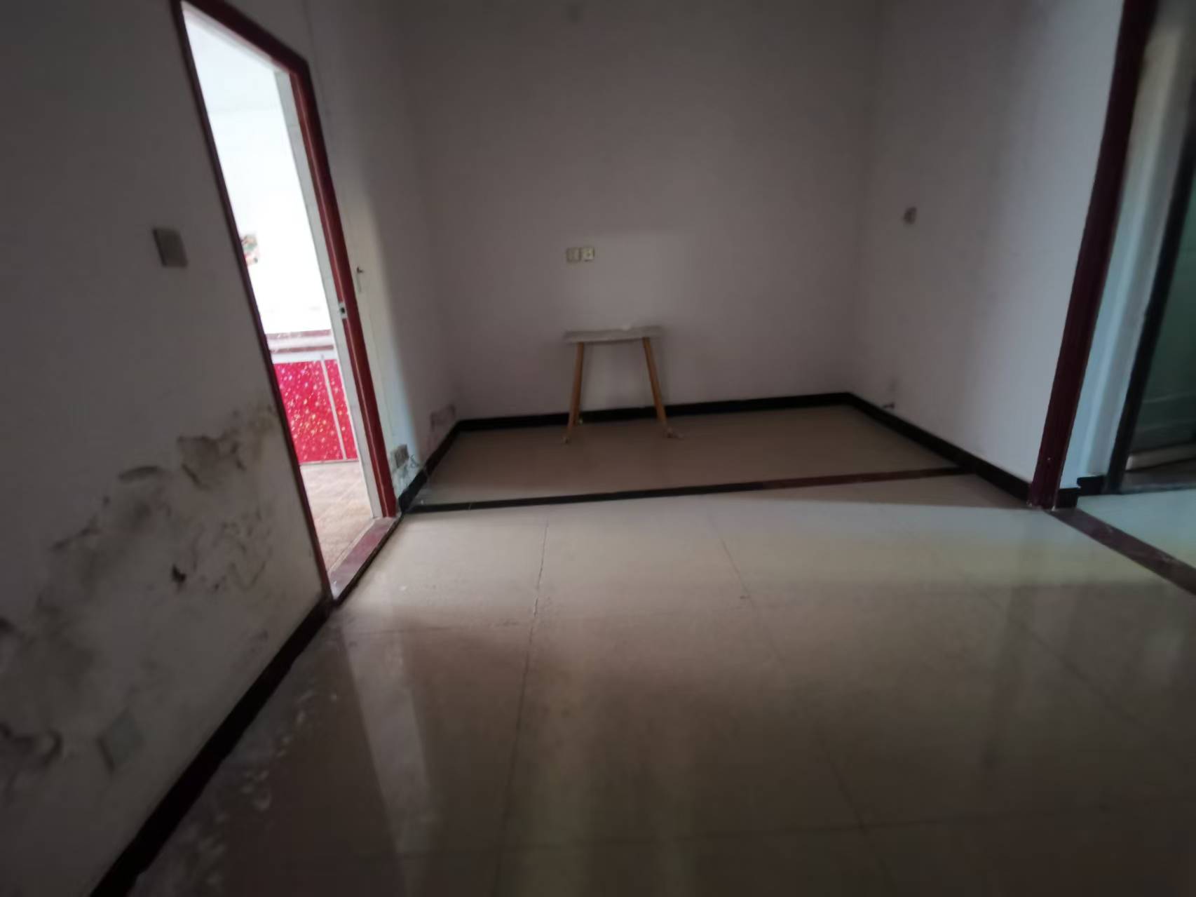 香江城市花园 1室0厅0卫 2600.0元/月 香江城市花园 1室0厅0卫 2600.0元/月室内图