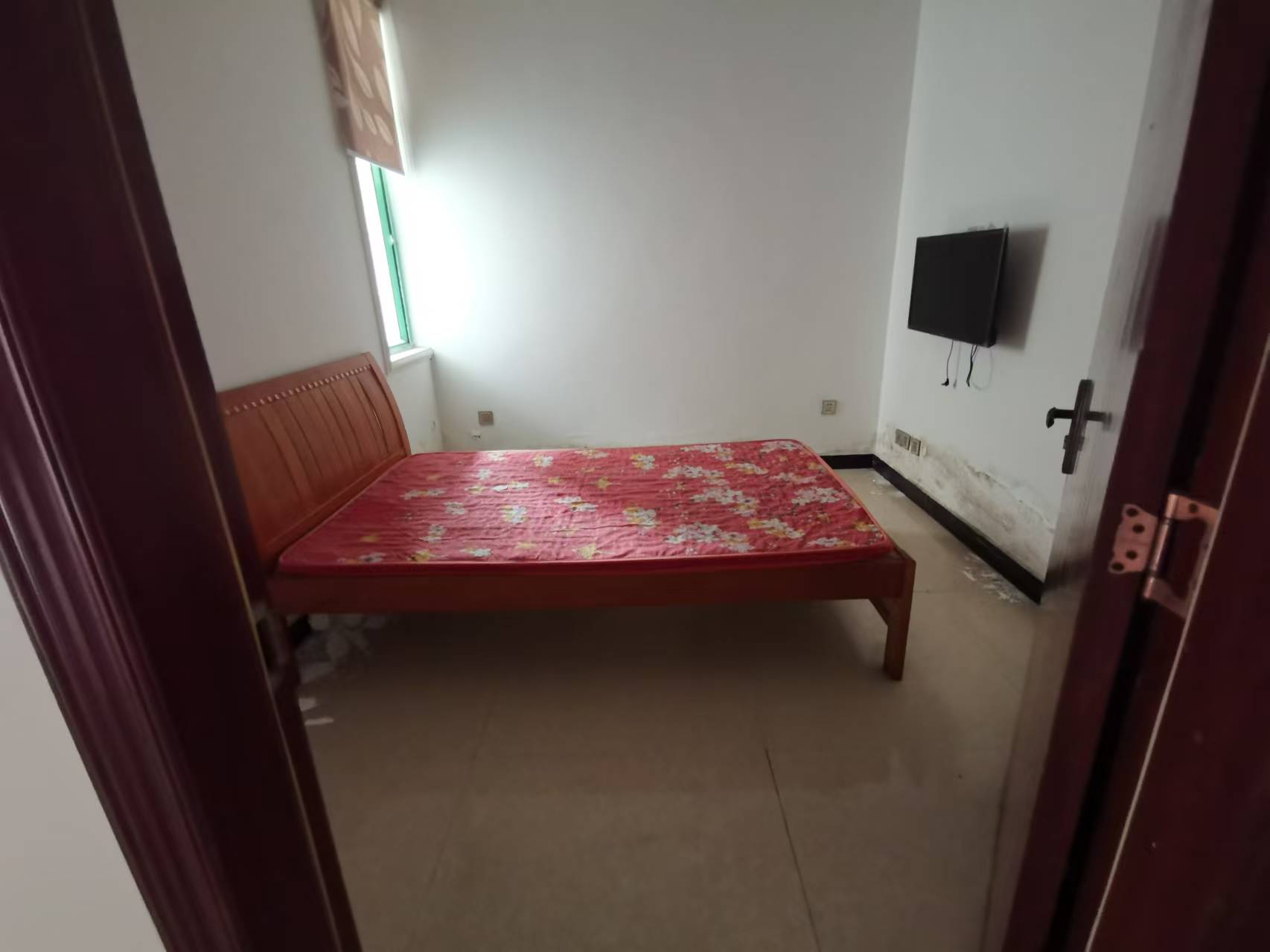 香江城市花园 1室0厅0卫 2600.0元/月 香江城市花园 1室0厅0卫 2600.0元/月室内图