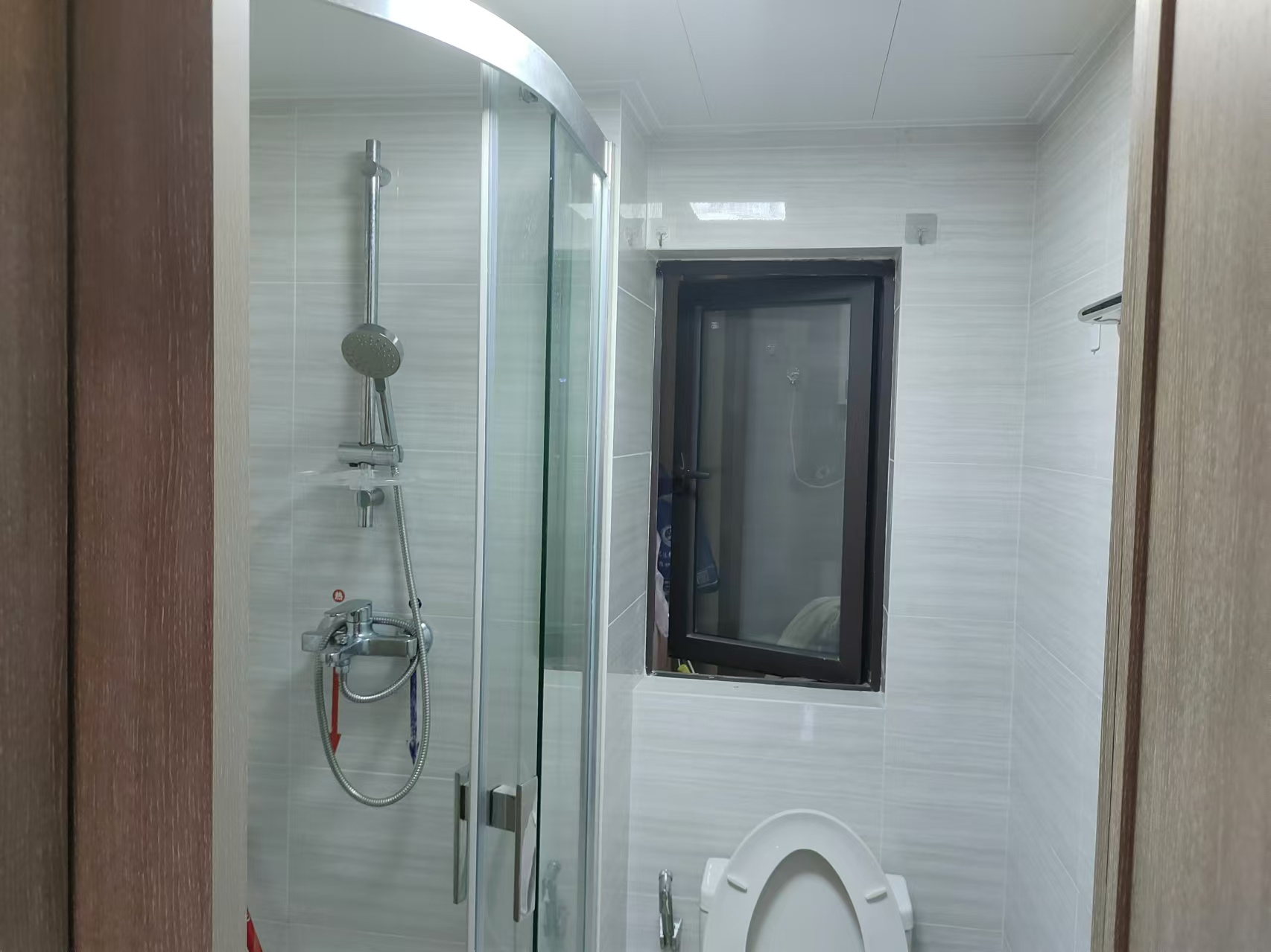 美的翰城  3室2厅1卫    1800.0元/月 美的翰城  3室2厅1卫    1800.0元/月室内图