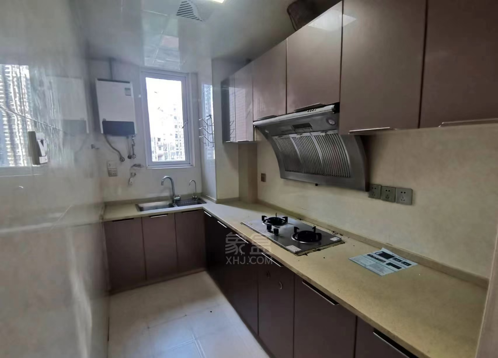 美的城四期 3室2厅2卫 2600.0元/月 美的城四期 3室2厅2卫 2600.0元/月室内图