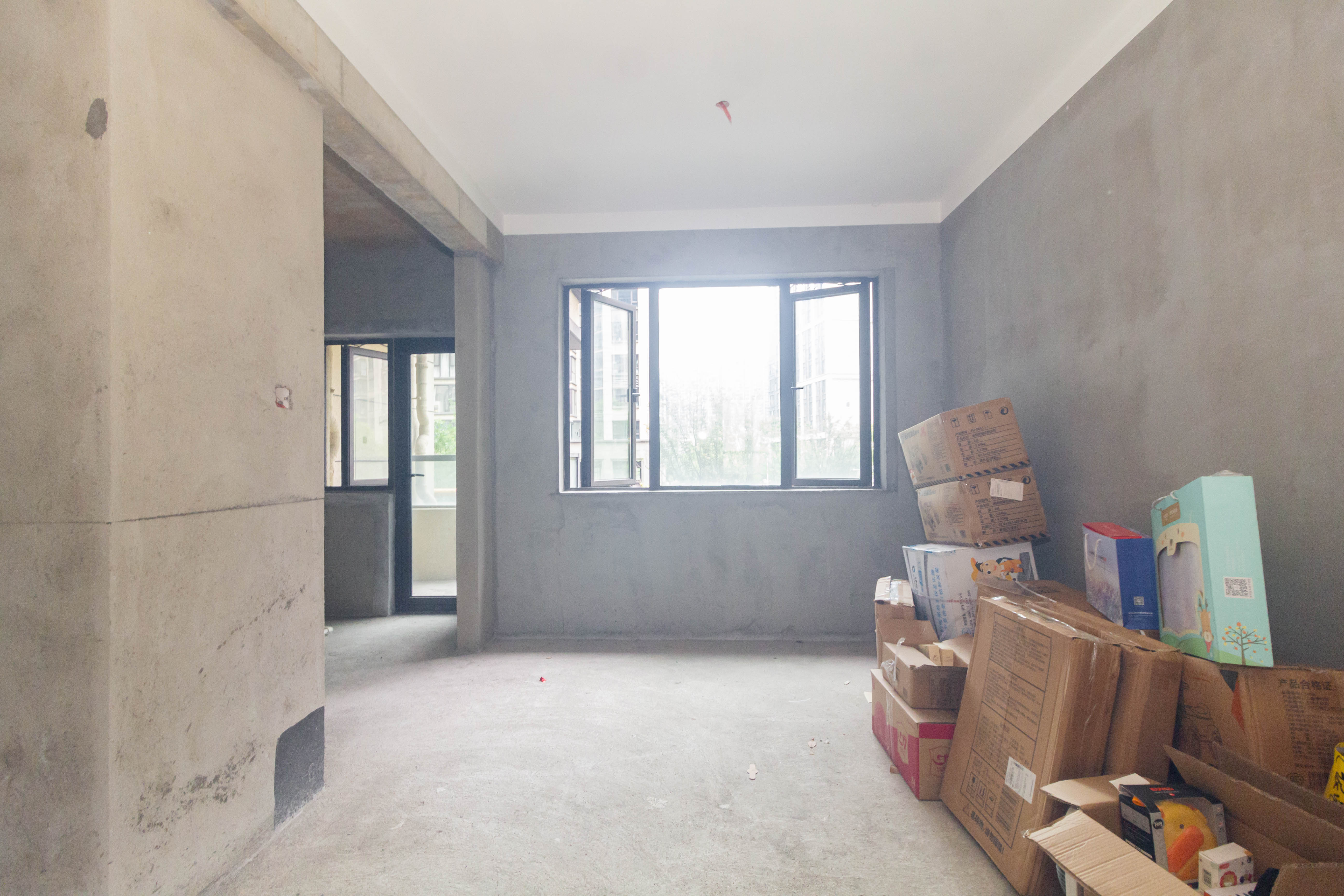 南益名士豪庭  4室2厅2卫    120.0万客厅