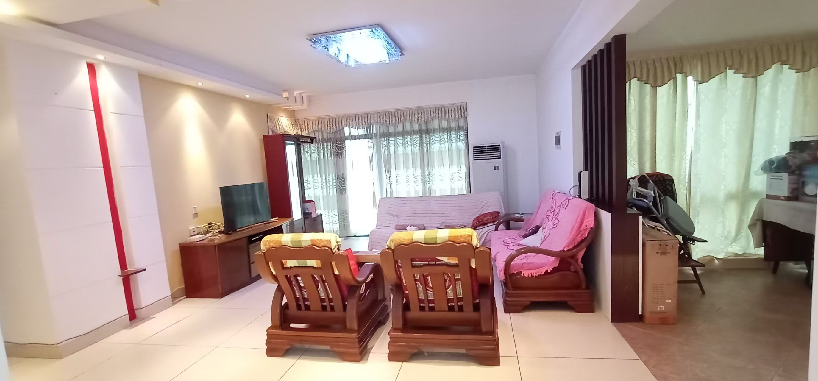 山水国际 3室2厅2卫 59.8万 山水国际 3室2厅2卫 59.8万室内图