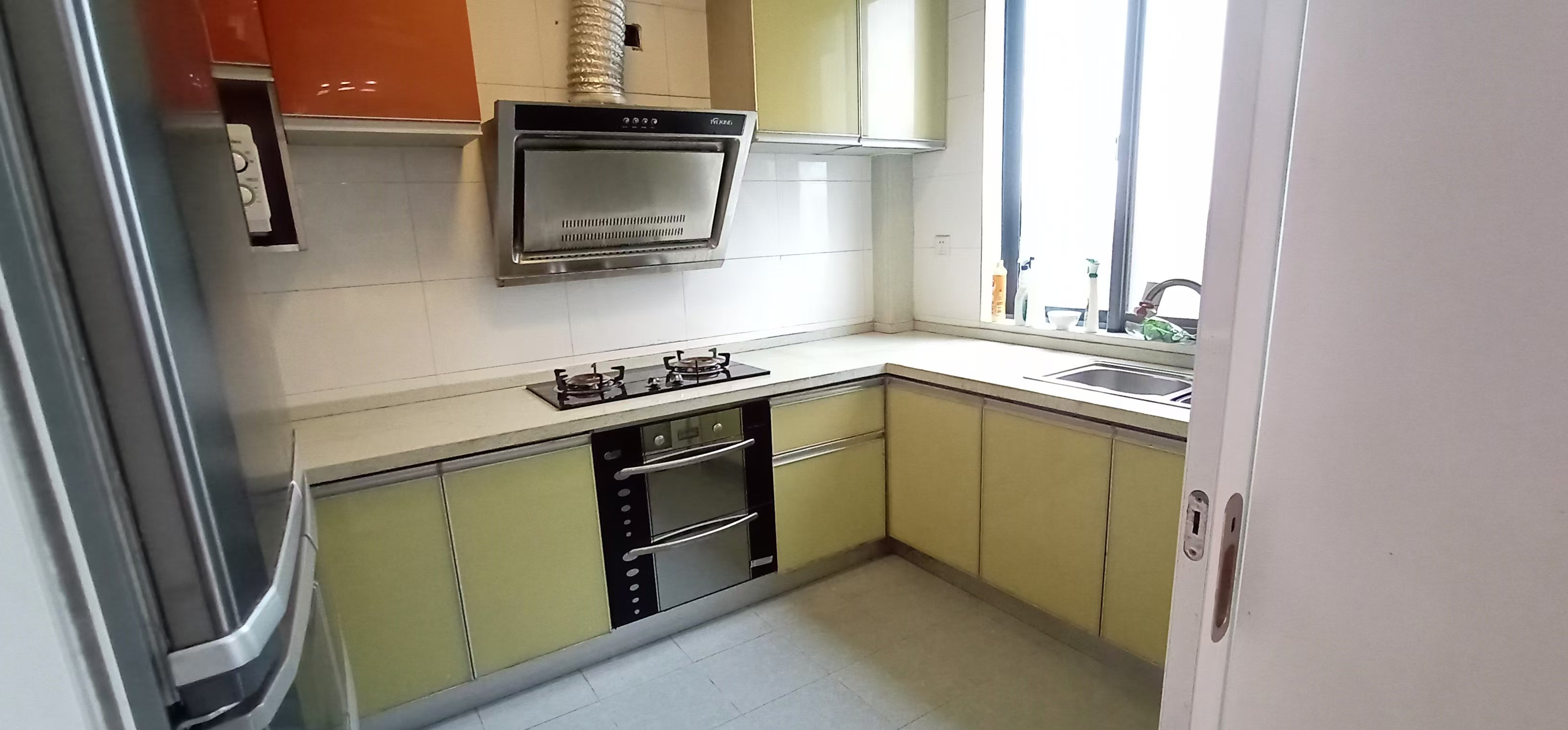 山水国际 3室2厅2卫 59.8万 山水国际 3室2厅2卫 59.8万室内图