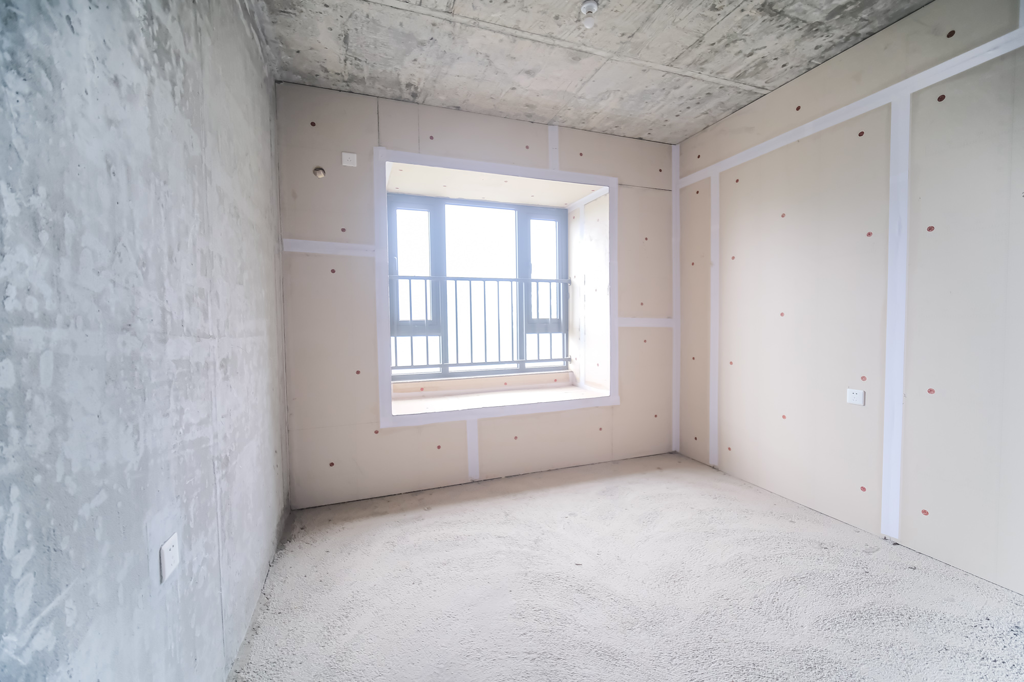 保利金香槟 4室2厅2卫 130.0万 保利金香槟 4室2厅2卫 130.0万卧室