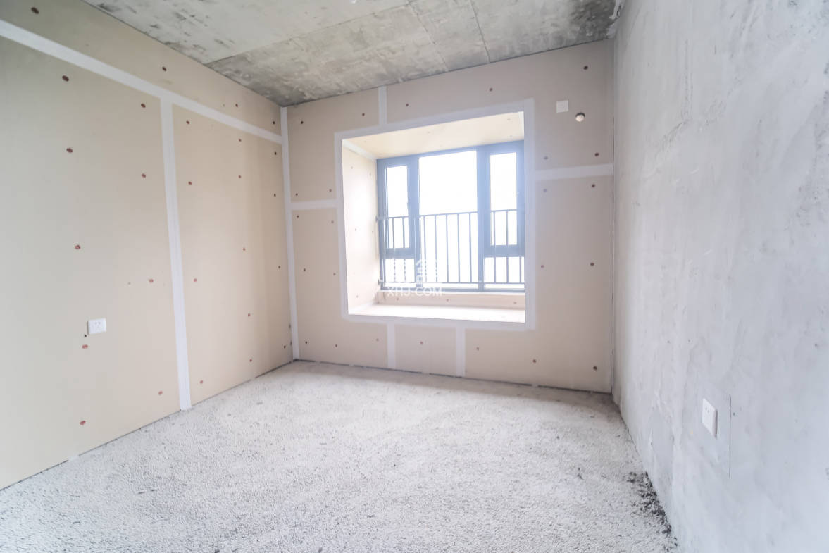 保利金香槟 4室2厅2卫 118.0万 保利金香槟 4室2厅2卫 118.0万卧室