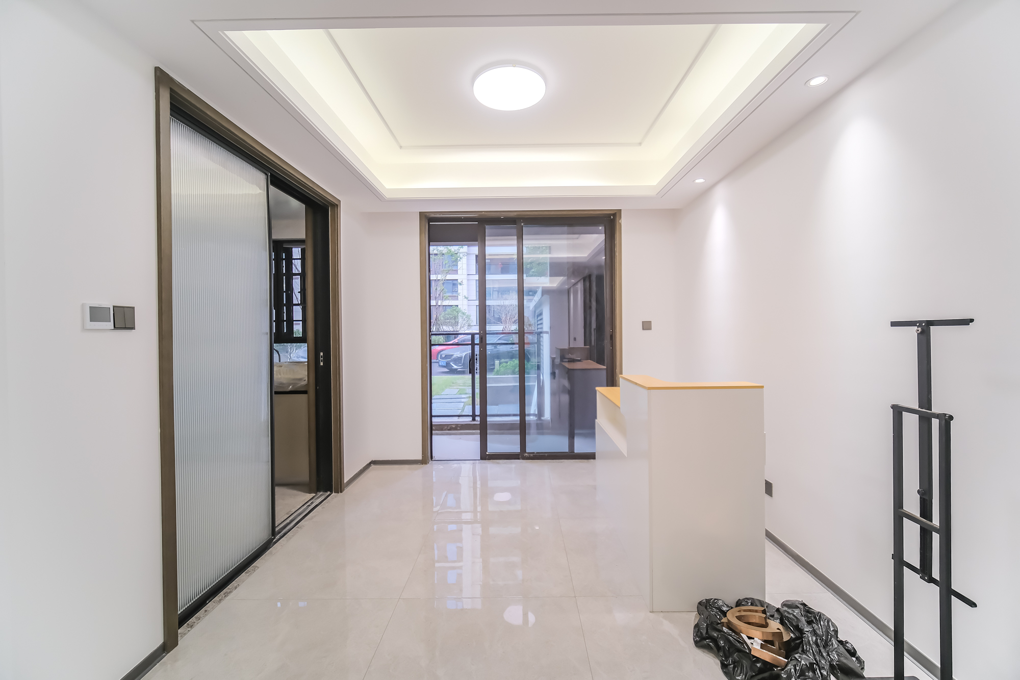 荣盛锦绣学府 3室2厅2卫 100.0万 荣盛锦绣学府 3室2厅2卫 100.0万客厅