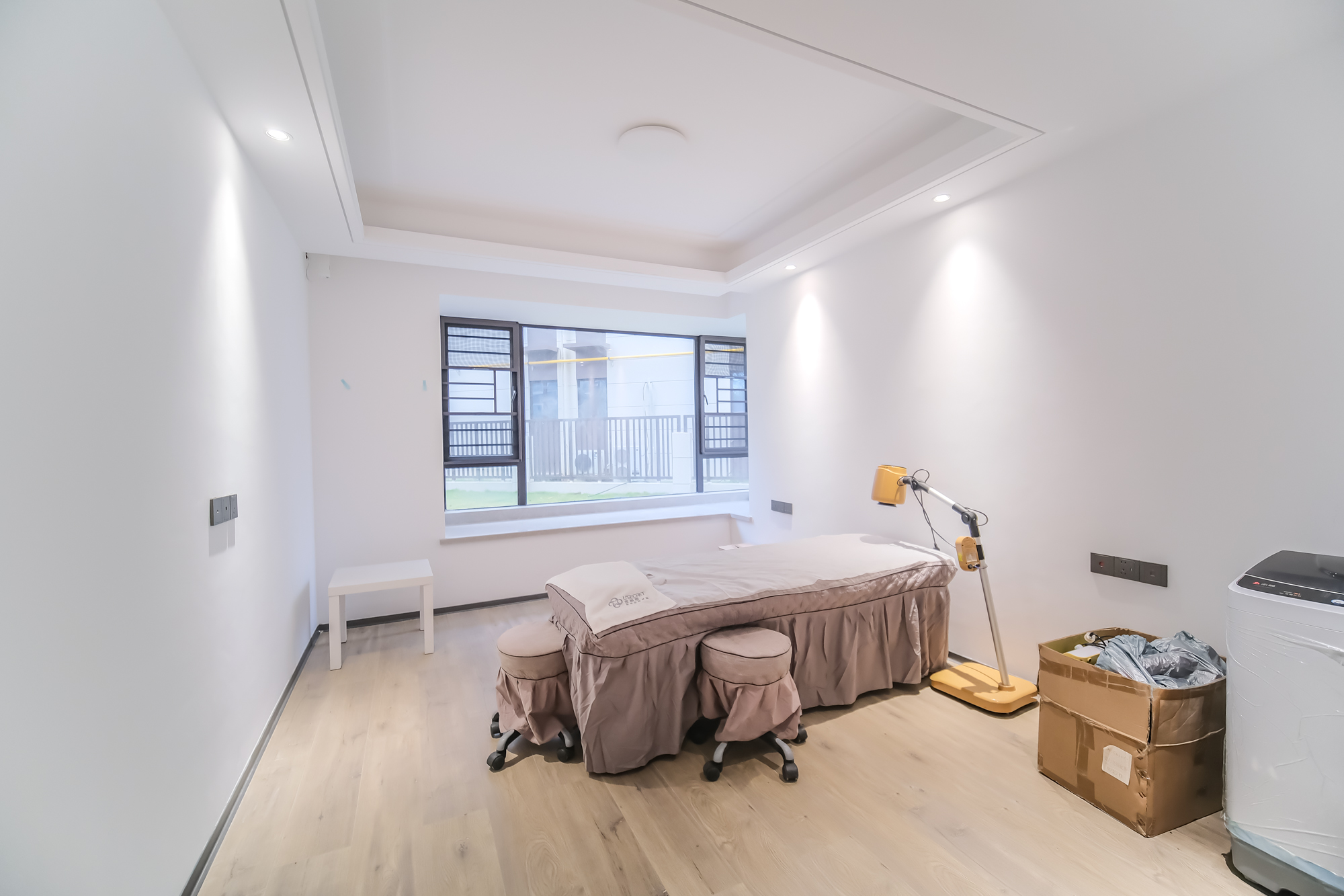 荣盛锦绣学府 3室2厅2卫 100.0万 荣盛锦绣学府 3室2厅2卫 100.0万卧室