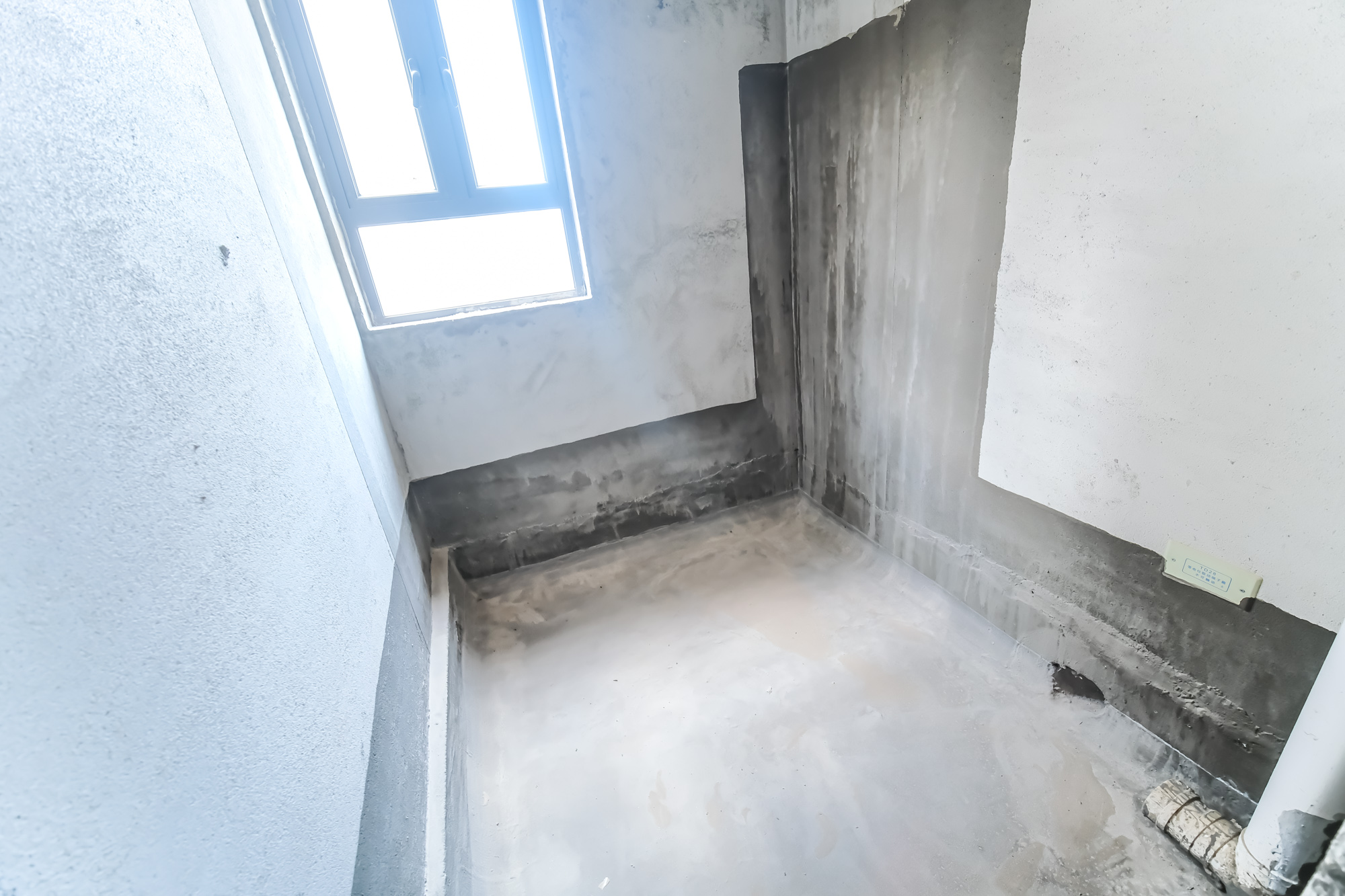 荣盛城  4室1厅2卫    110.0万卫生间