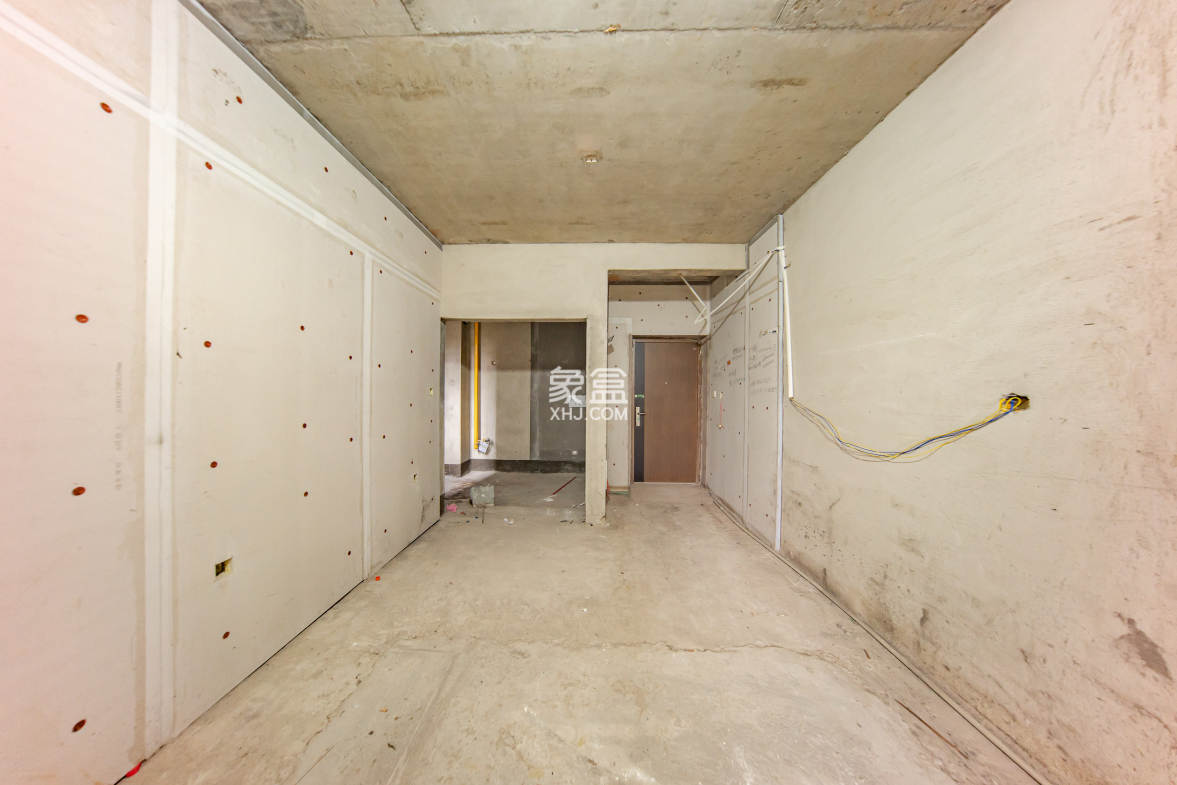 汉唐翰林府  3室2厅2卫    73.0万 汉唐翰林府  3室2厅2卫    73.0万客厅